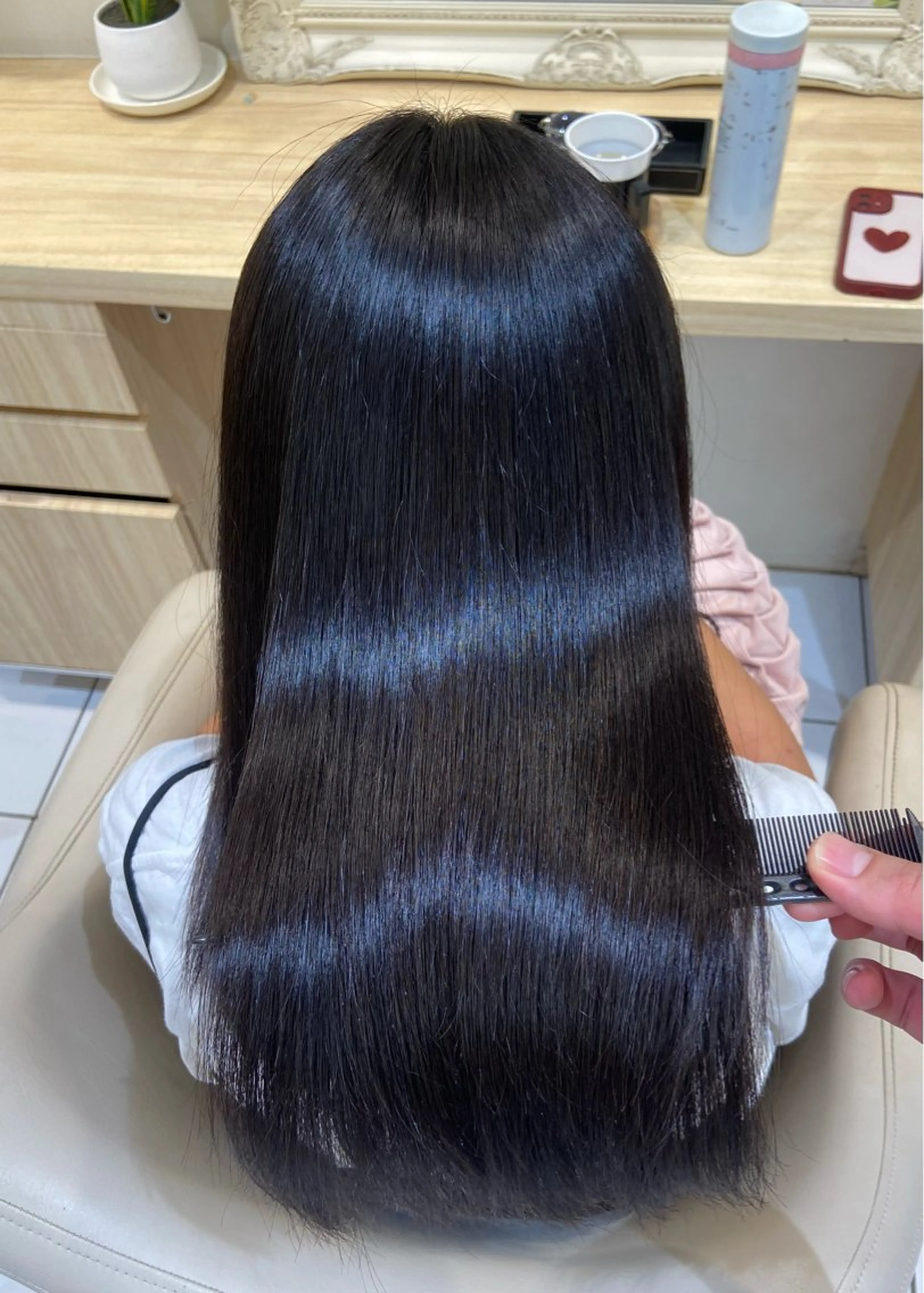 💝10月中先着5名限定✨【憧れの艶サラ髪】レディースカット ＋ 縮毛矯正✨の写真