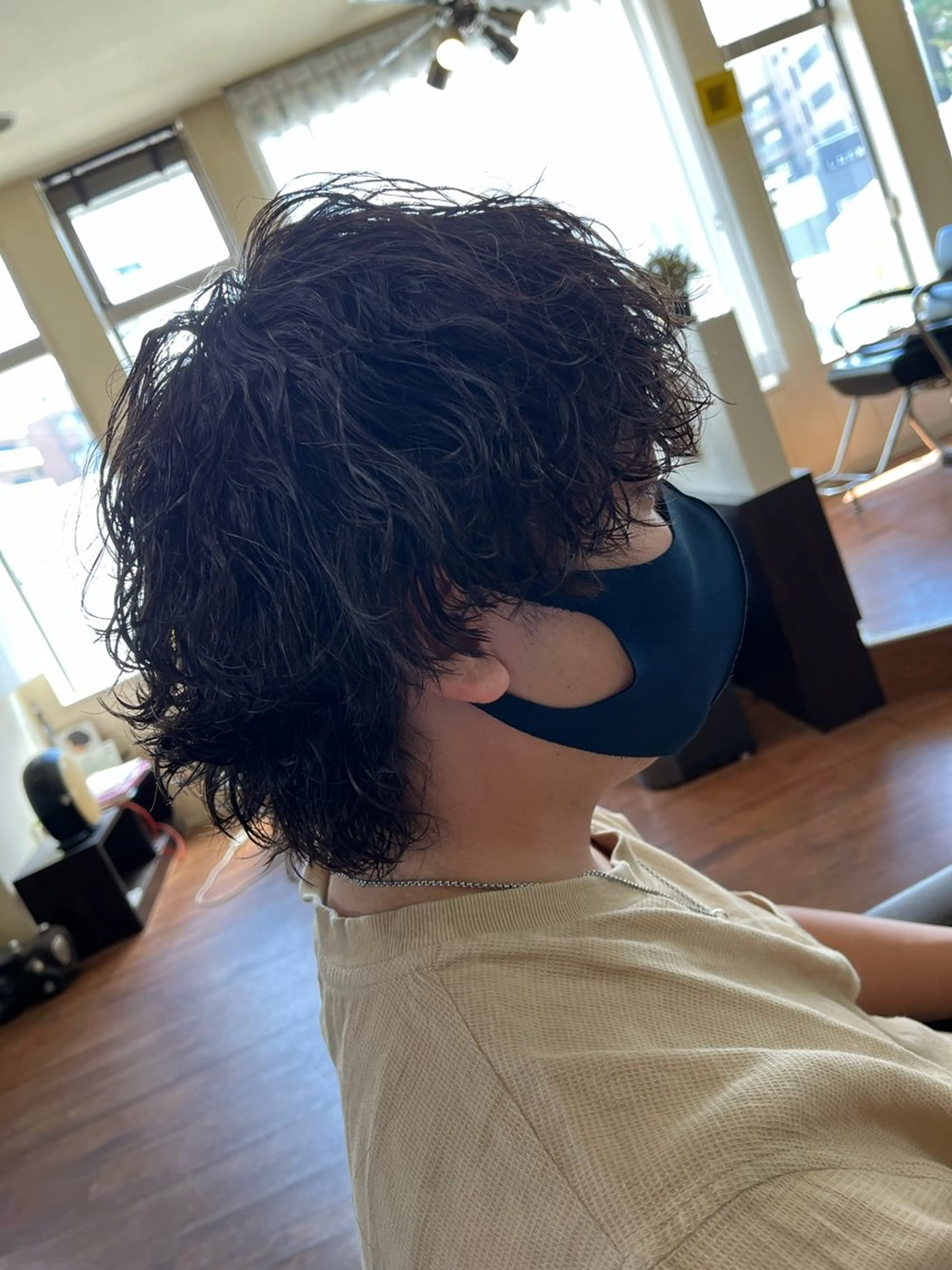 ミディアム パーマ メンズ ミディアムパーマ メンズパーマ メンズウルフカット ウルフカット カット パーマ パーマが得意な【最高 悠斗】のヘアスタイル