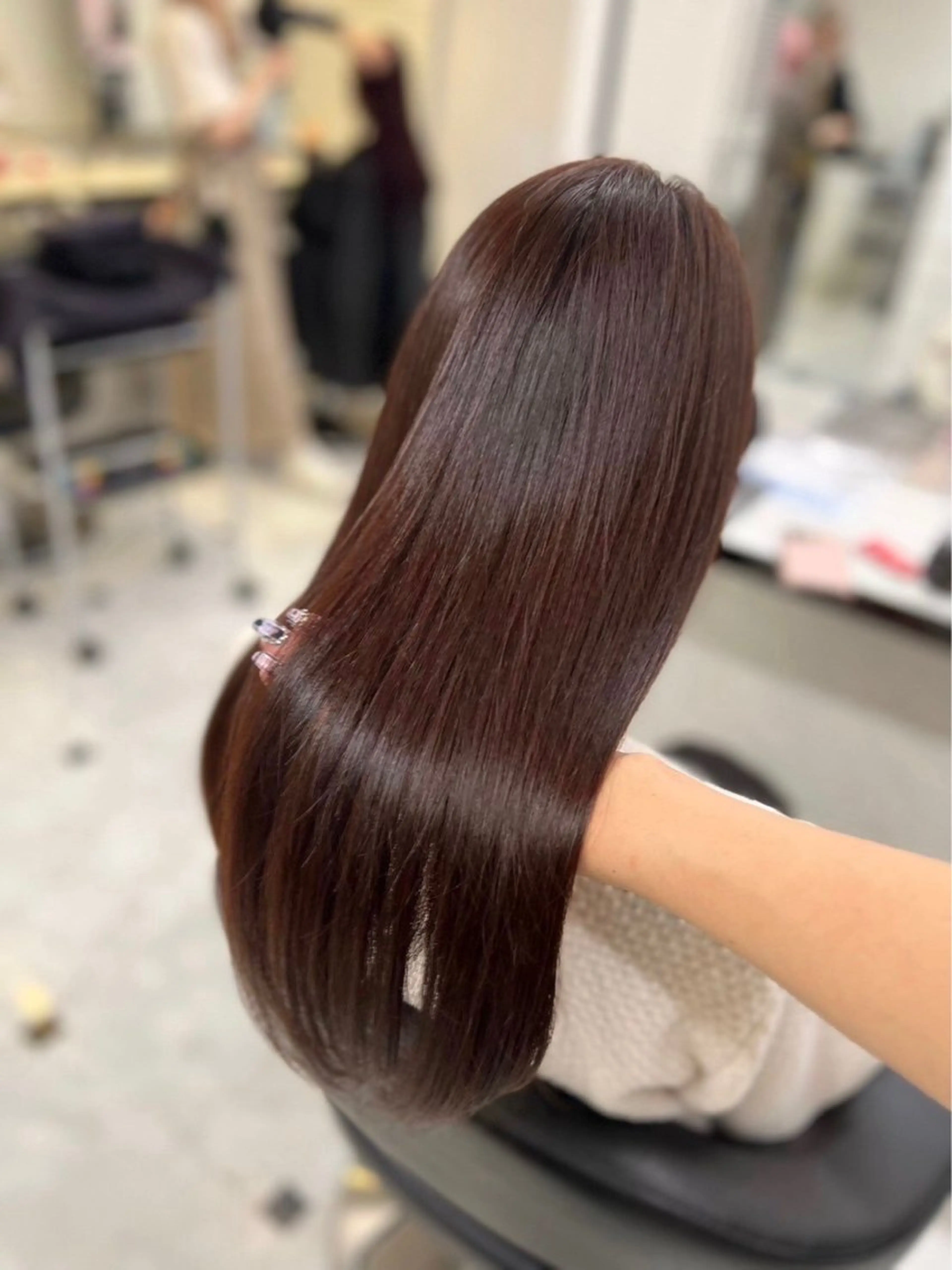 カラー まろっと🤍艶カラー yuune🤍のヘアスタイル