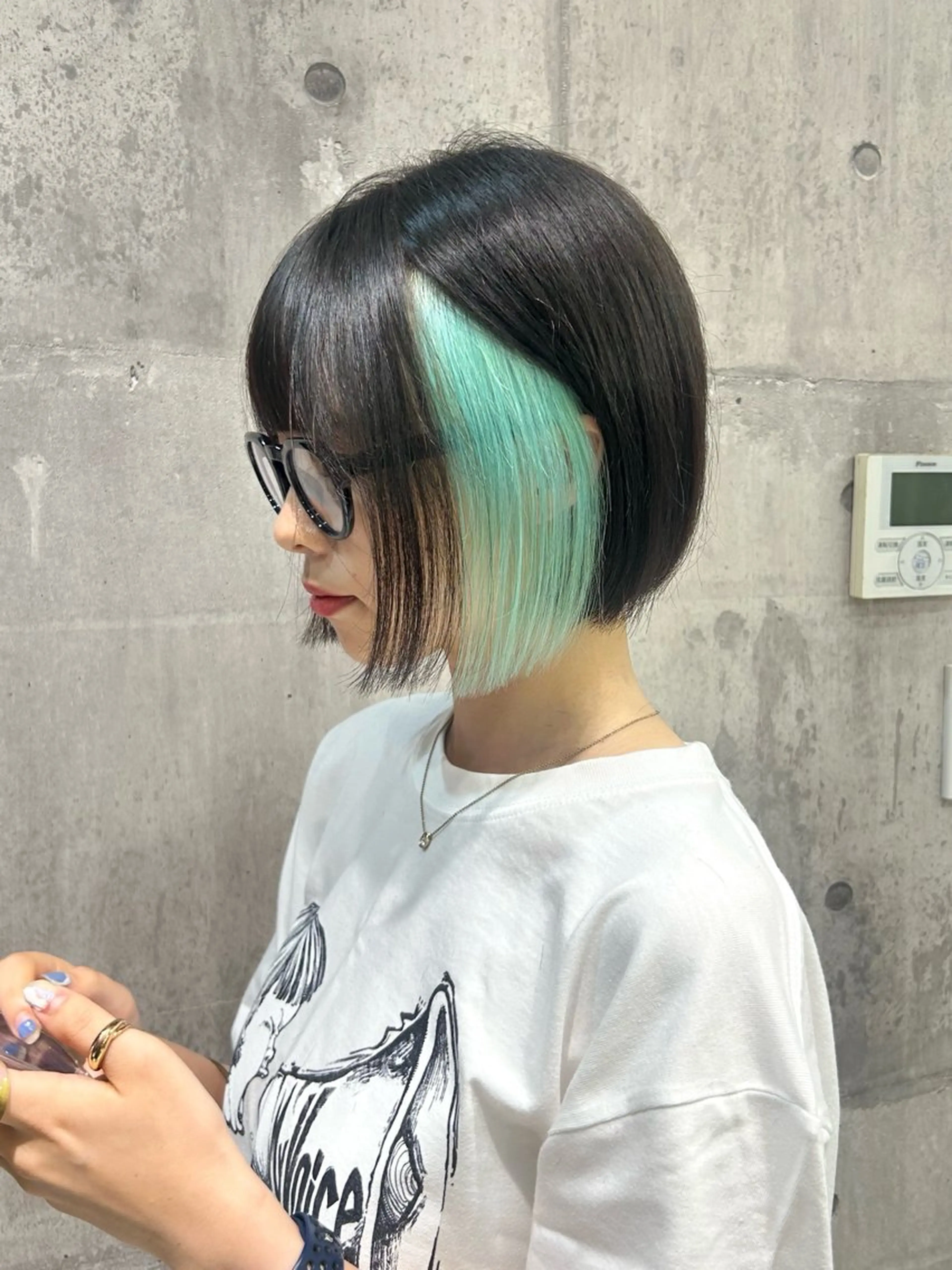 ショート カラー 切りっぱなしボブ ブリーチ ケアブリーチ イヤリングカラー ハイトーンカラー カット ヘアカラー トリートメント 🫧ハイトーン🫧 TOPstylistのヘアスタイル