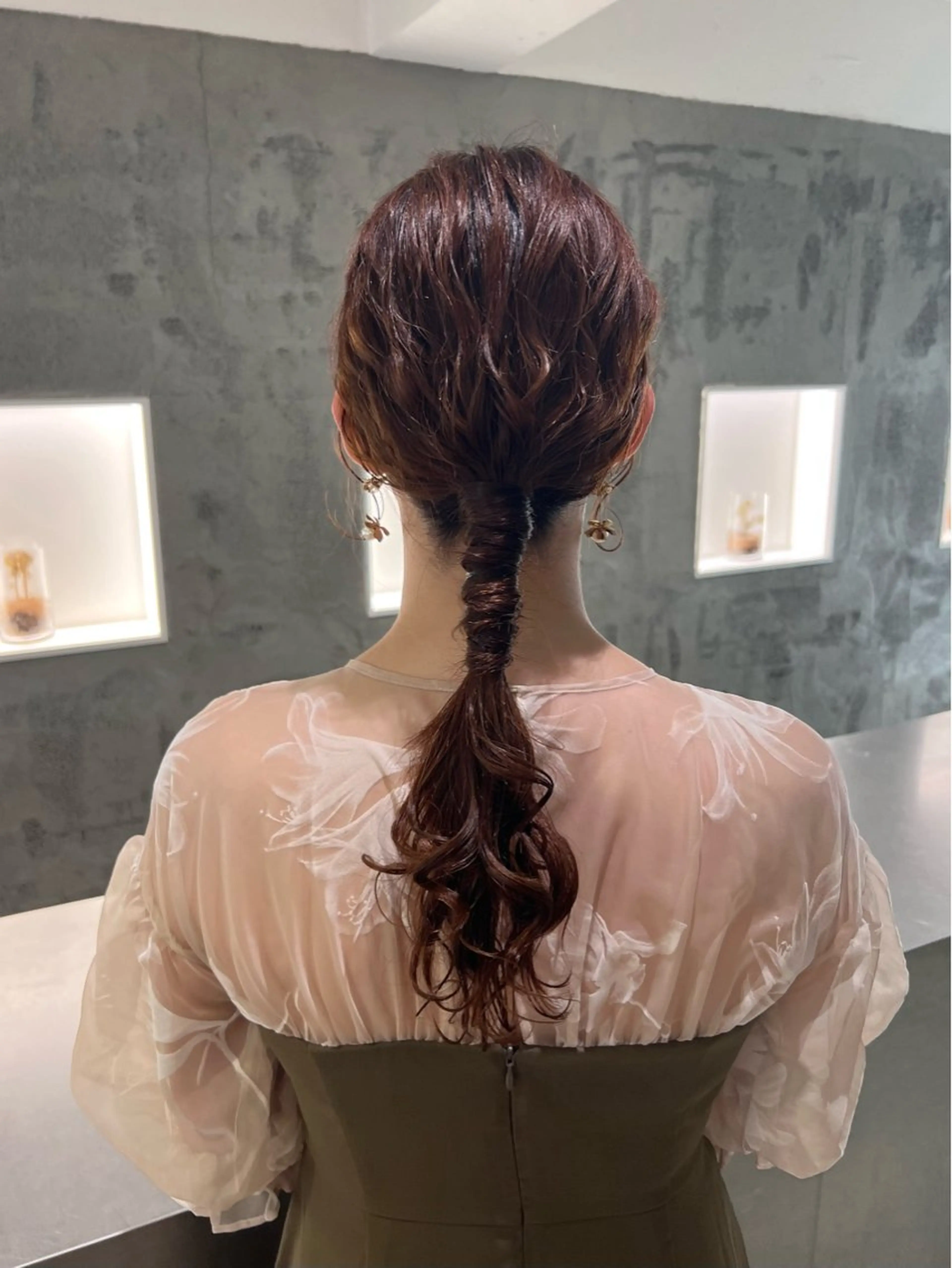 ロング ヘアアレンジ ヘアセット karin🌛ボブ /オリーブベージュのヘアスタイル