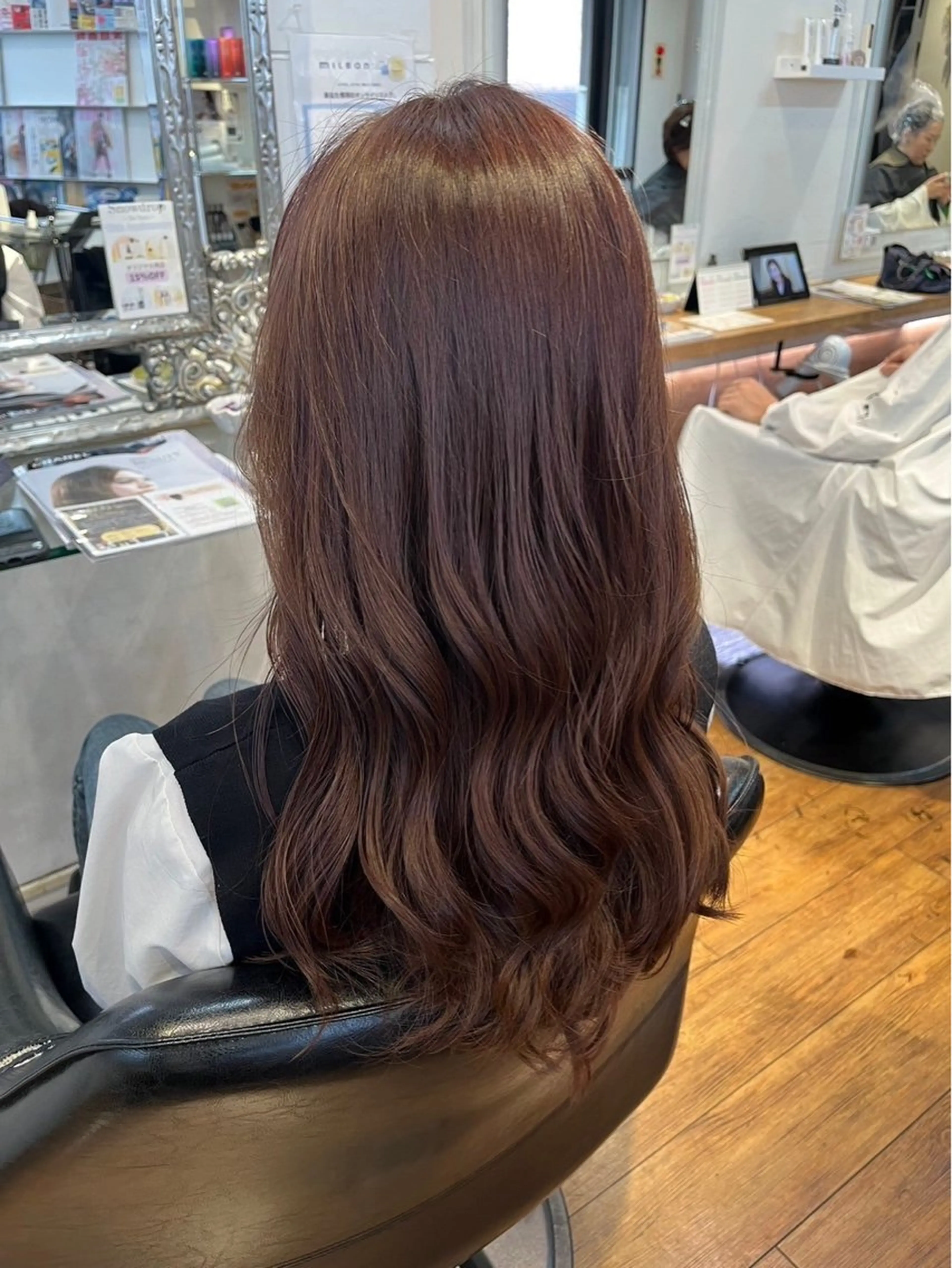 ロング 松永 直子のヘアスタイル