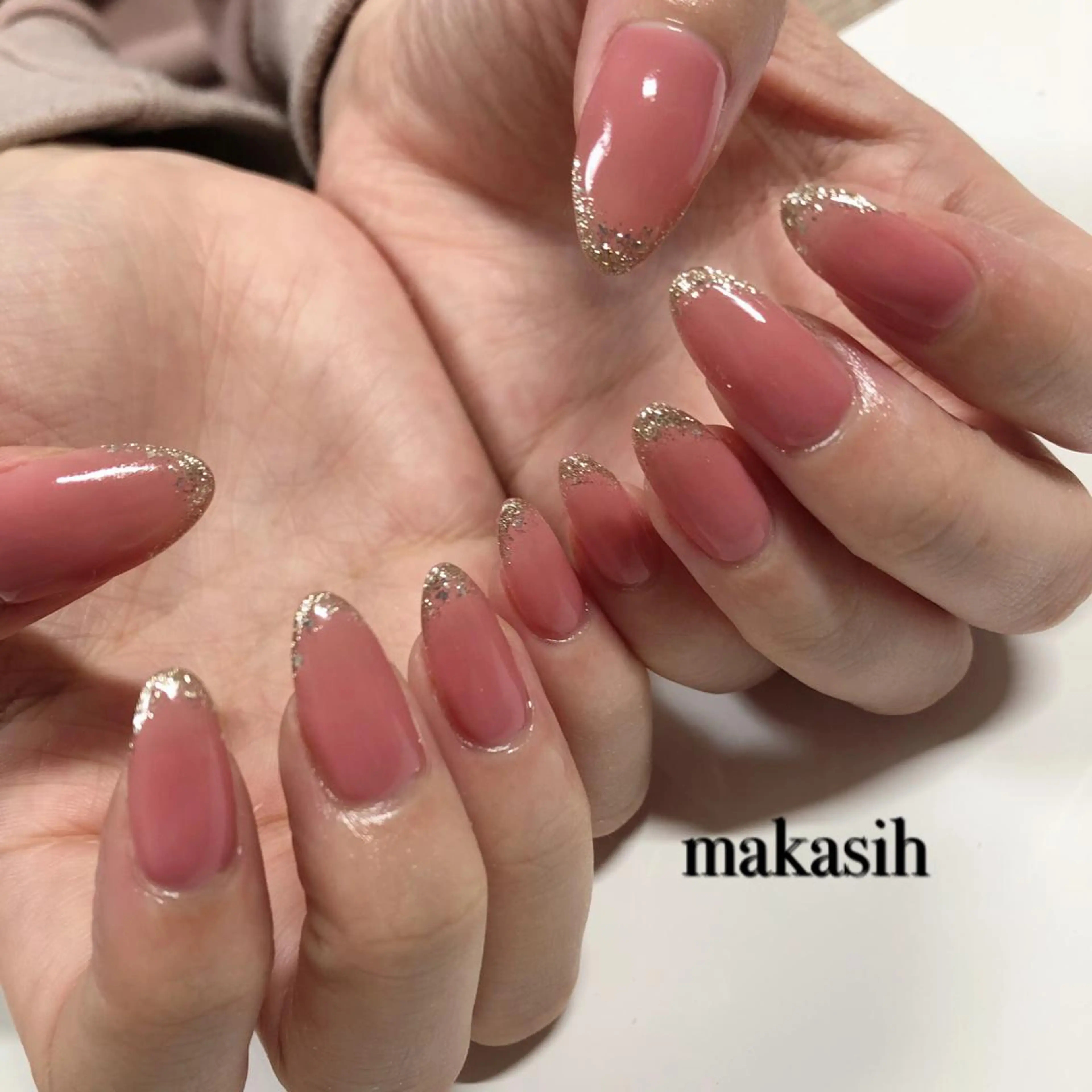 ネイル クリアネイル ラメ(グリッター) ラメグラデーション ピンク シンプルネイル 濱田 美菜子のエステ・リラクイメージ