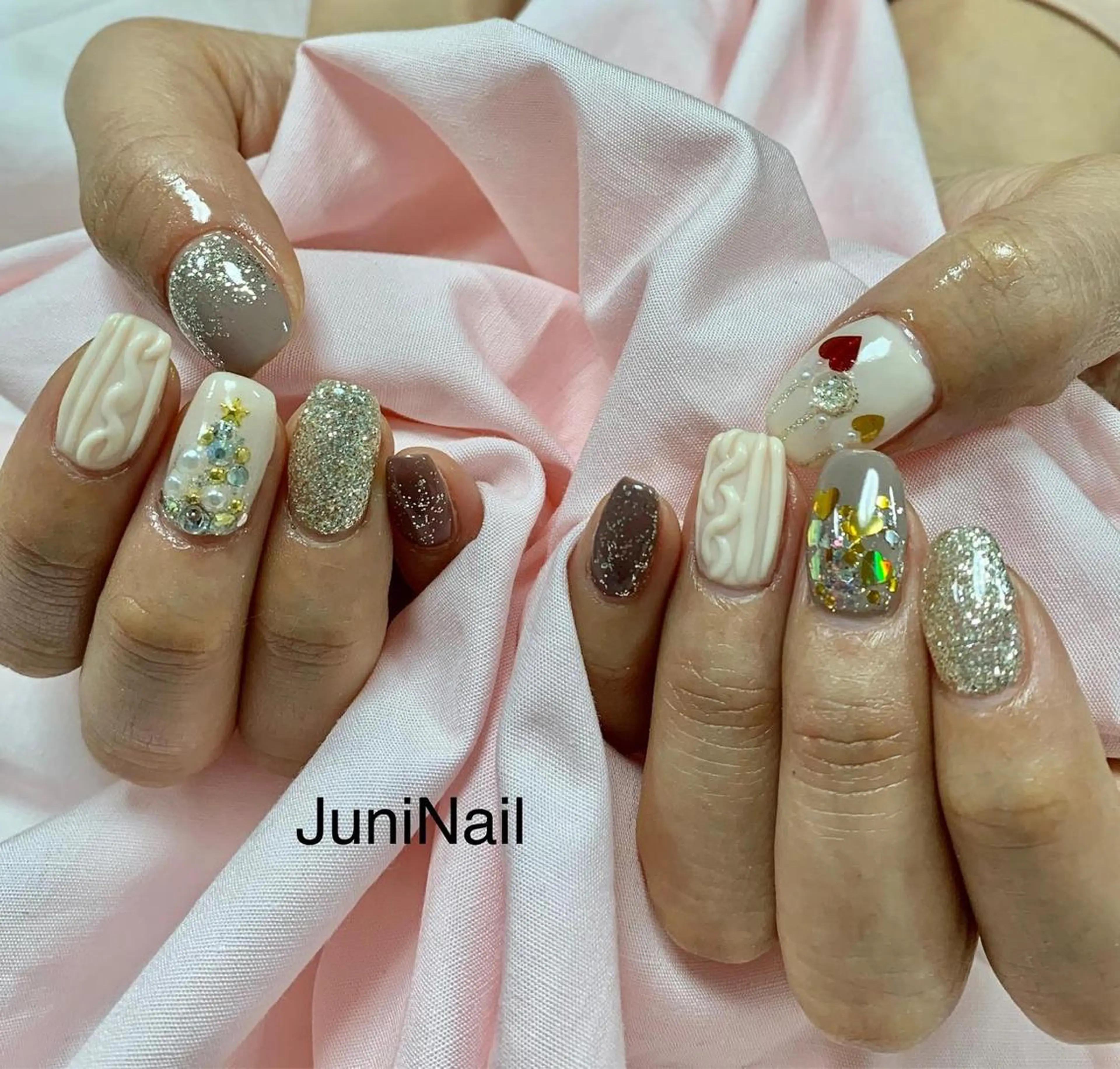 ネイル オーロラネイル クリアネイル 成人式 フラッシュネイル フレンチネイル ハンドネイル JuniNail韓国 ネイリストsuのネイルデザイン