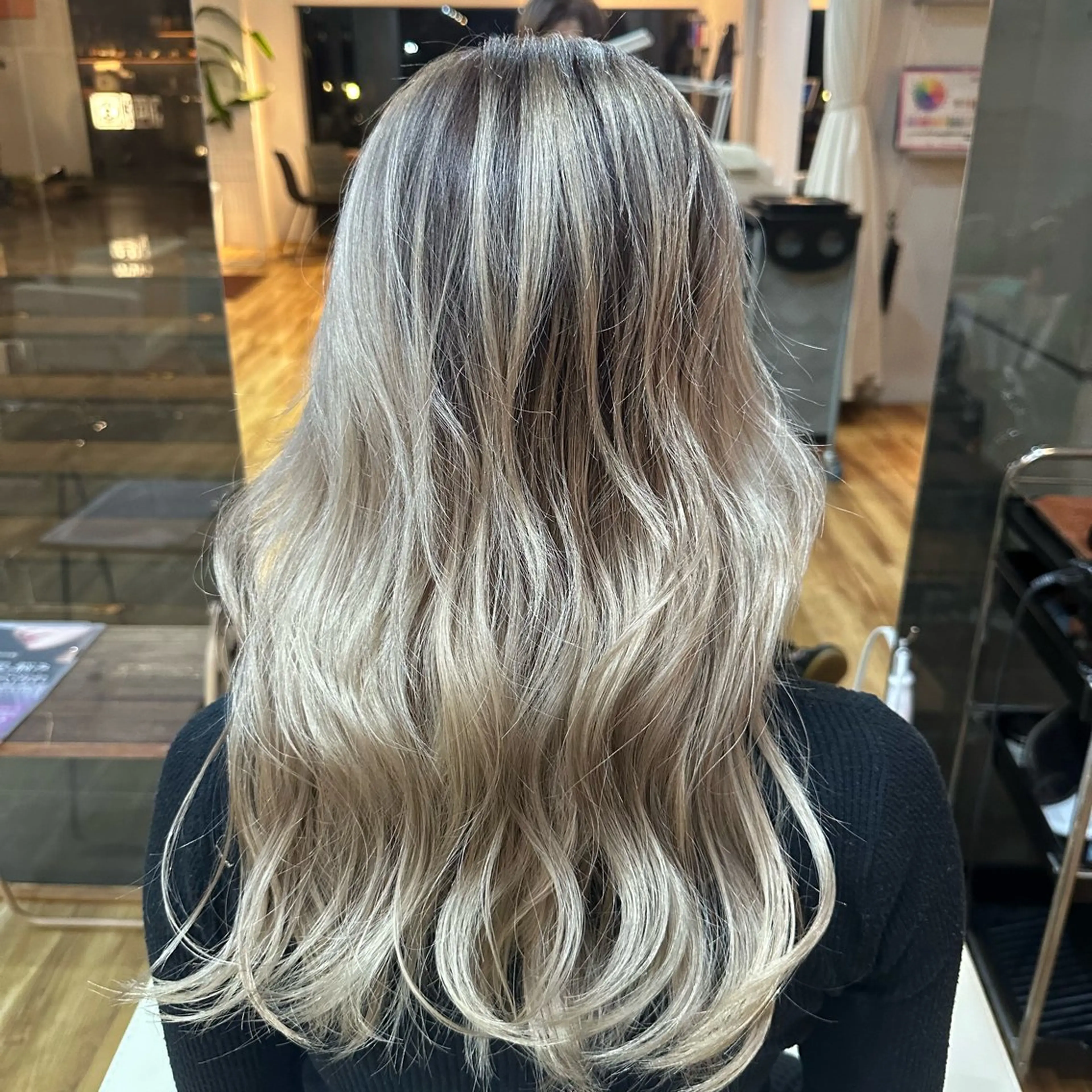 カラー バレイヤージュ ブリーチ ヘアカラー 大原 正寛のヘアスタイル