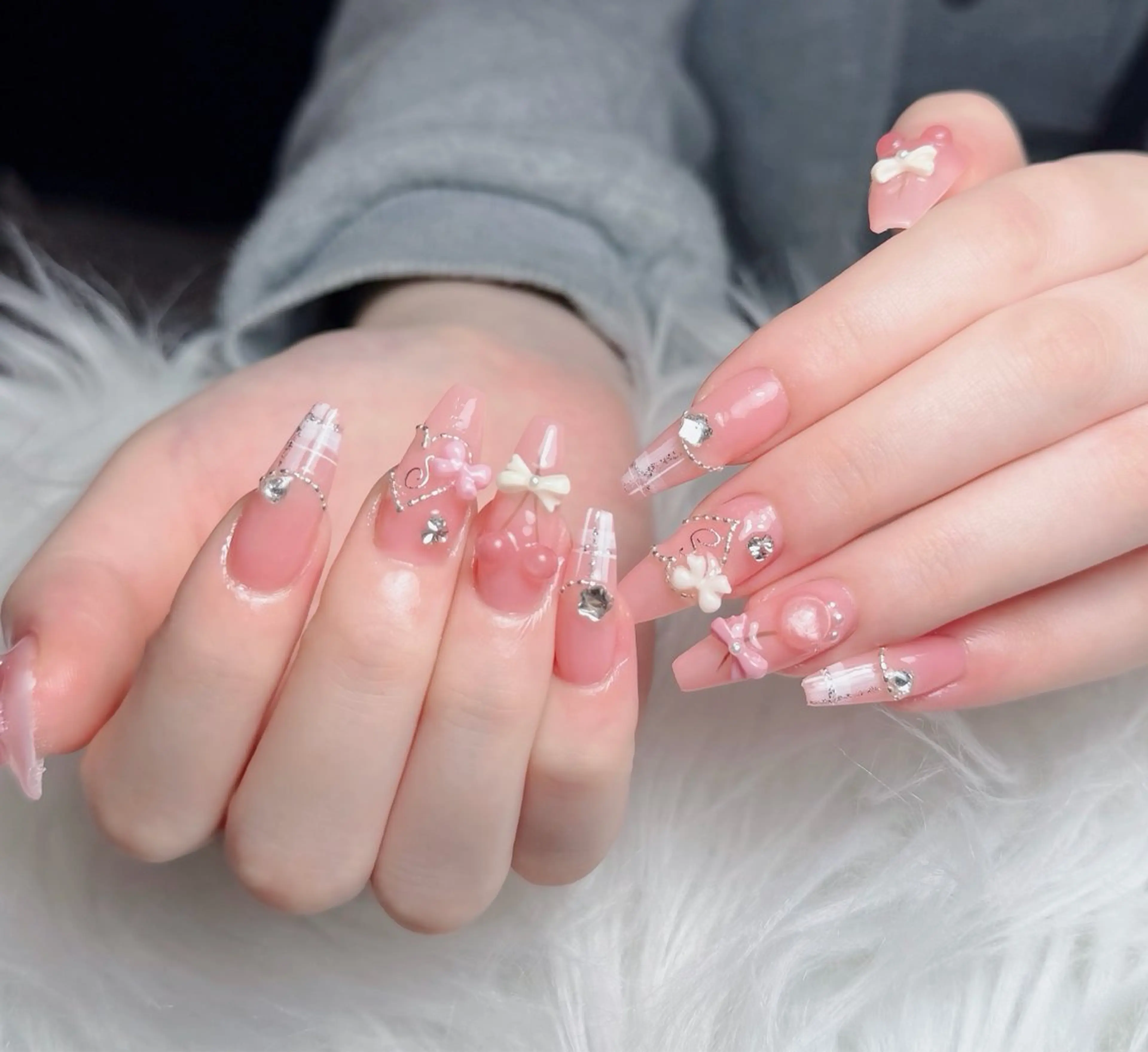 ネイル アートネイル フレンチネイル ジェルネイル 韓国ネイル マグネットネイル ハンドネイル Lenie Nail Okuboのネイルデザイン