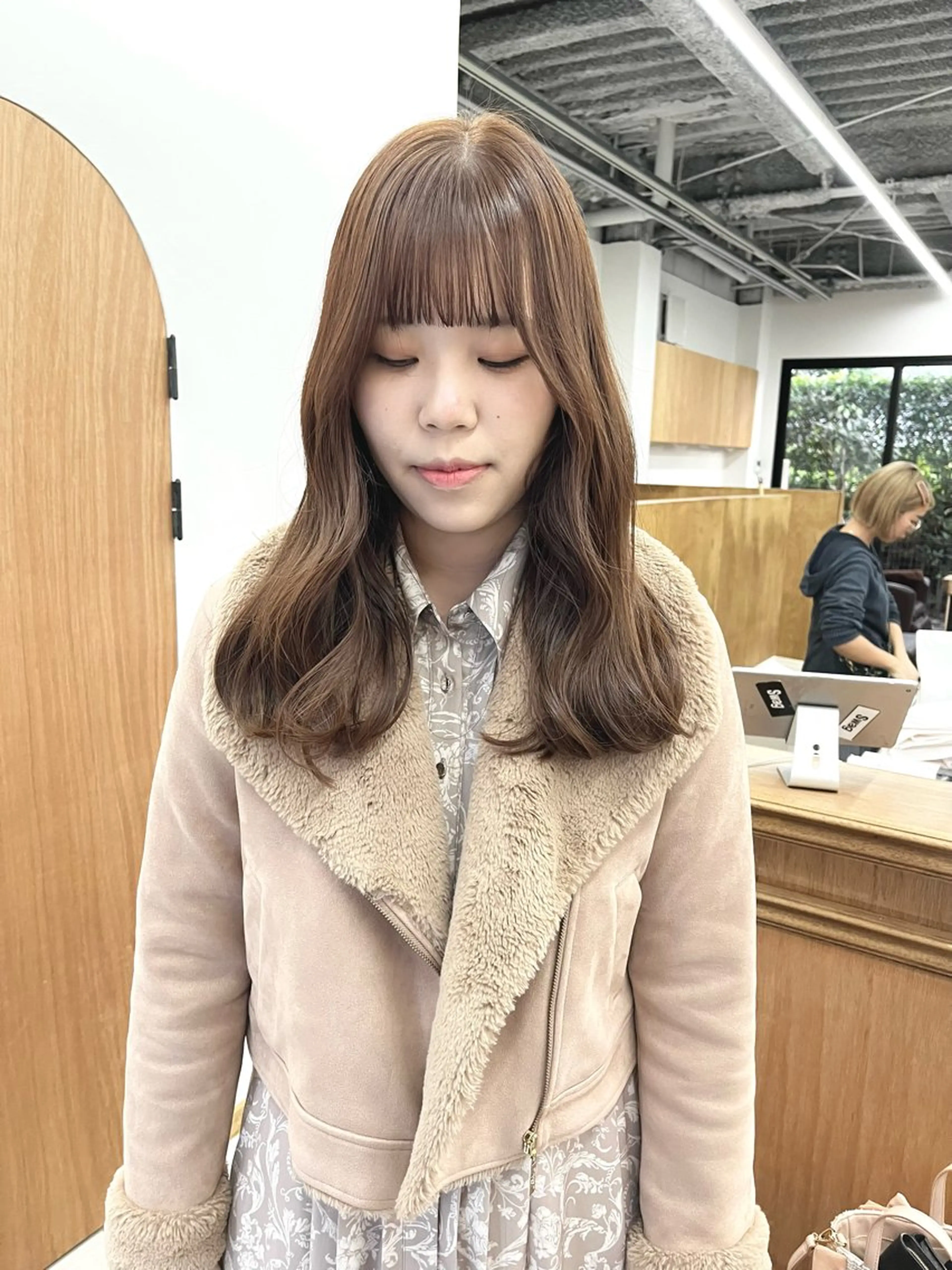 セミロング カラー ヘアアレンジ ブリーチ ダブルカラー ブリーチなしカラー オレンジ ena/ブリーチなし 暖色・ベージュ🎀のヘアスタイル