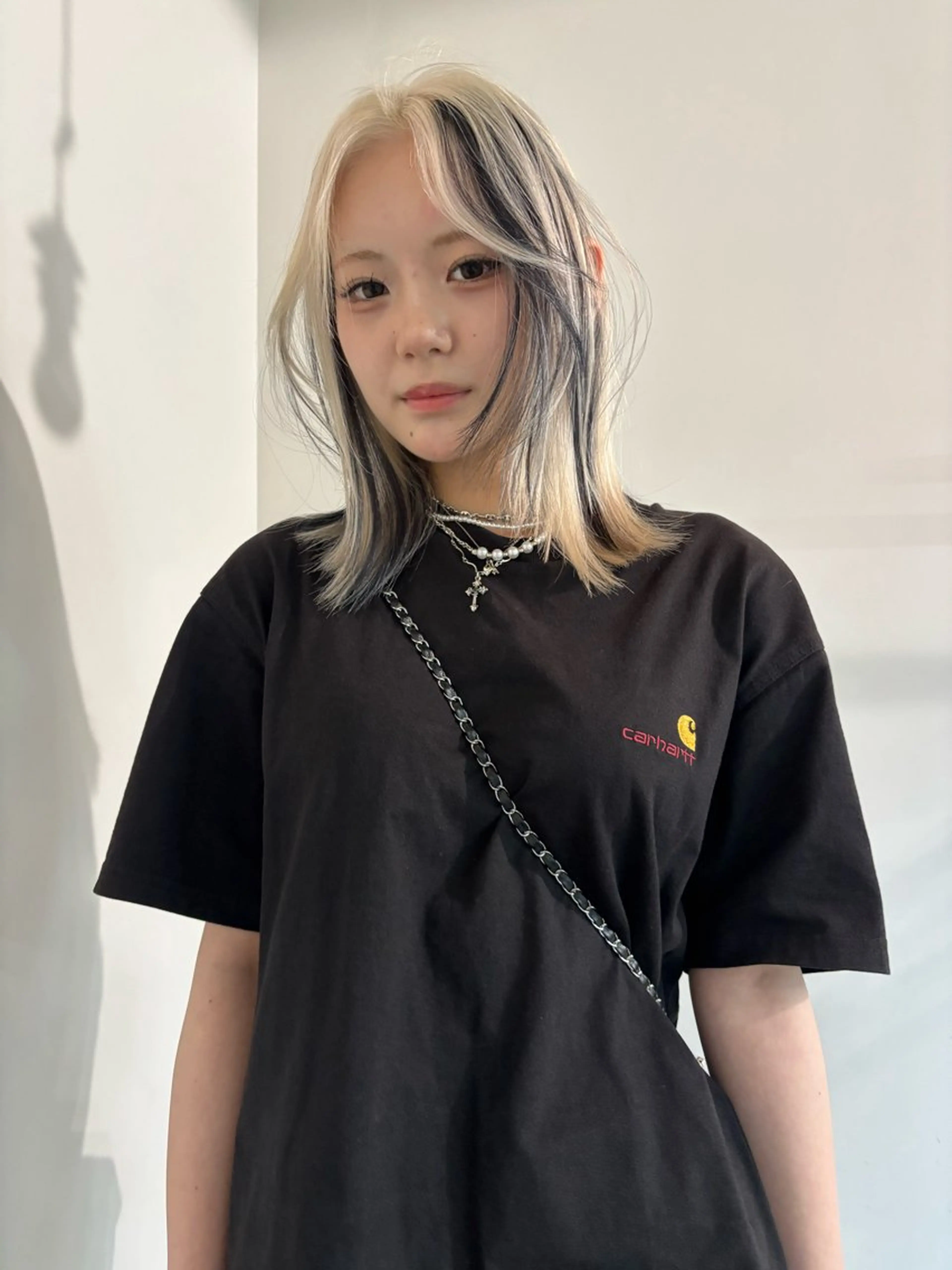 ミディアム 顔まわりレイヤー レイヤーカット Zoey きゃなのヘアスタイル