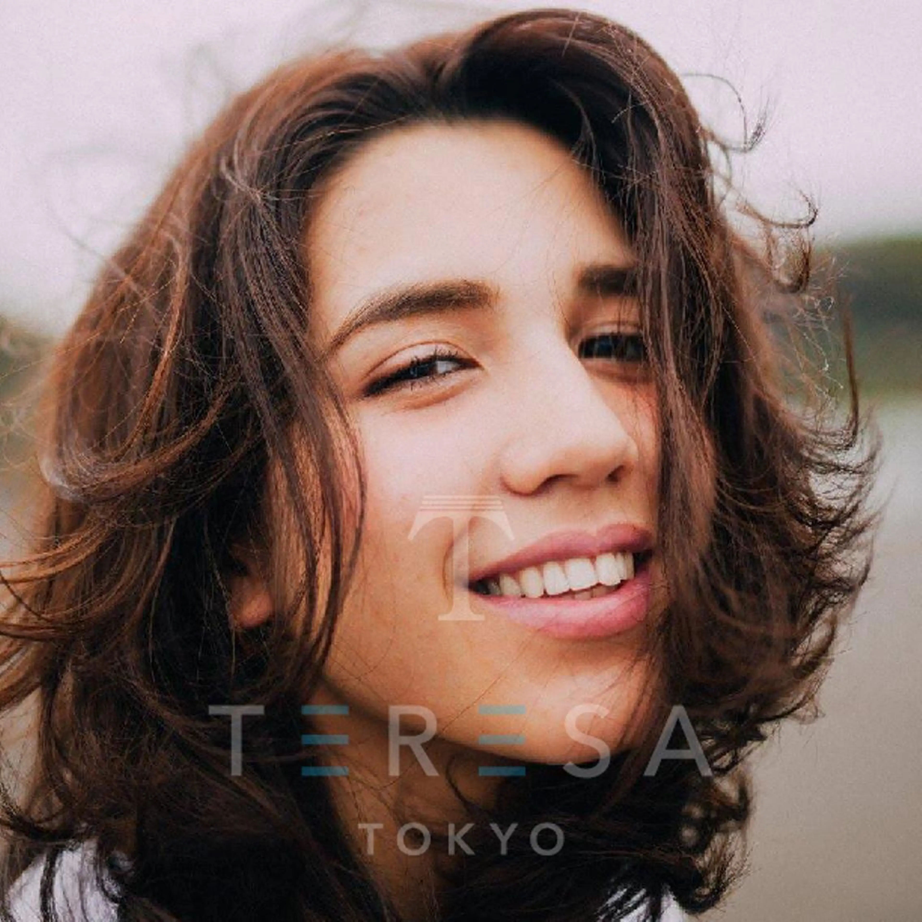 ミディアム 【デザイナー】田中 美生のヘアスタイル