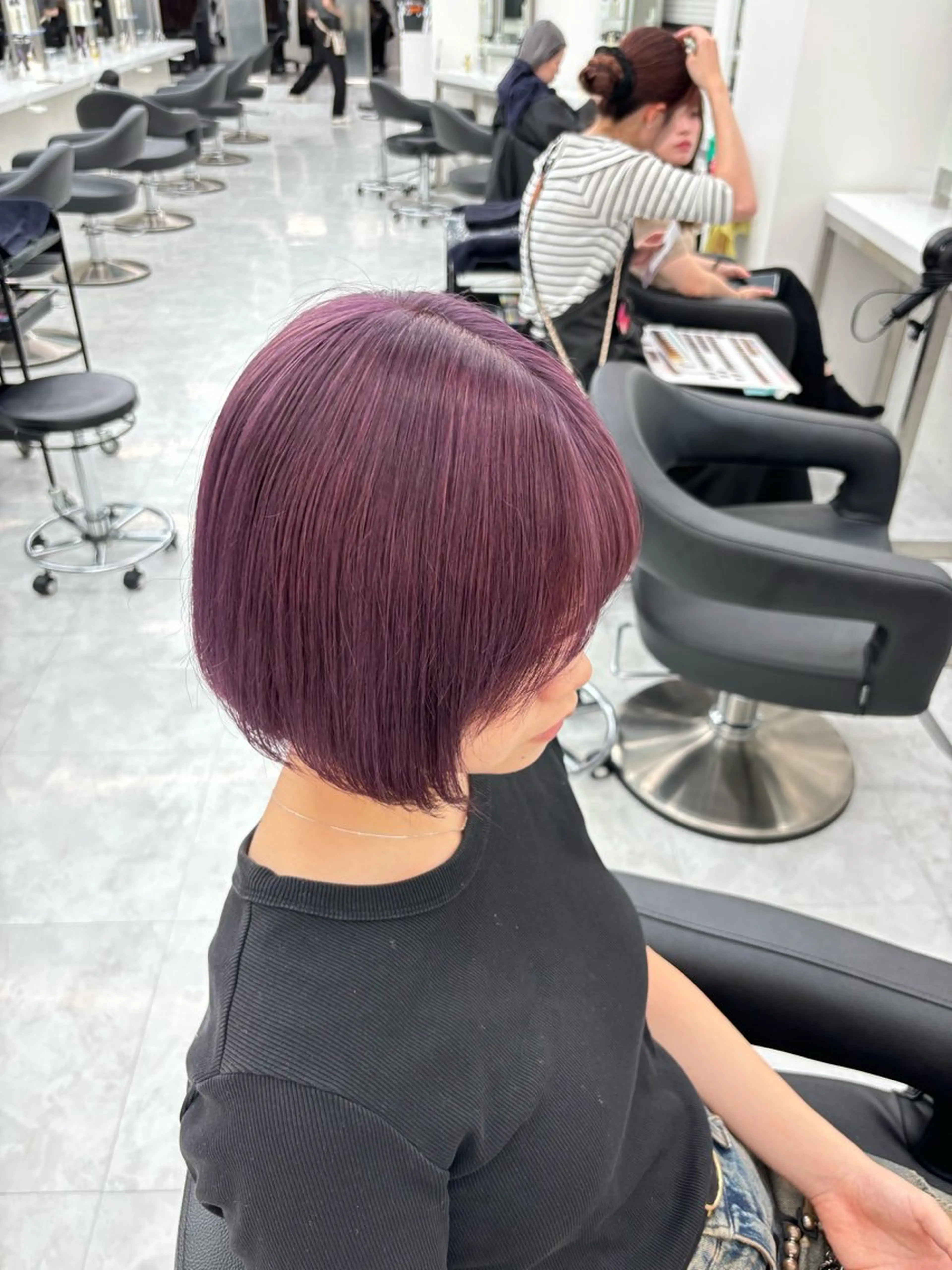 ショート カラー ヘアカラー ヘッドスパ ヘアセット 透明感ハイトーン☁️ 斗和🫧天神のヘアスタイル