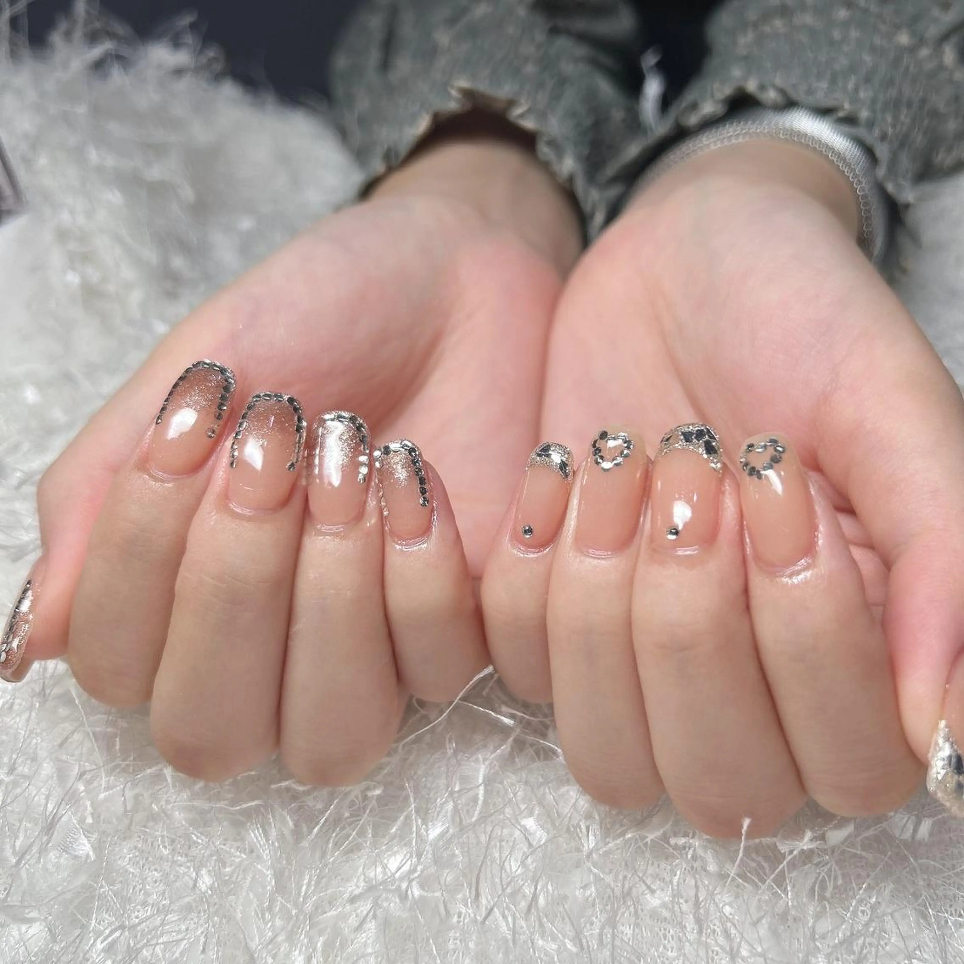 ネイル オーロラネイル 長さ出し ジェルネイル グラデーション 韓国ネイル ハンドネイル Nail&eye Belire 新宿のネイルデザイン