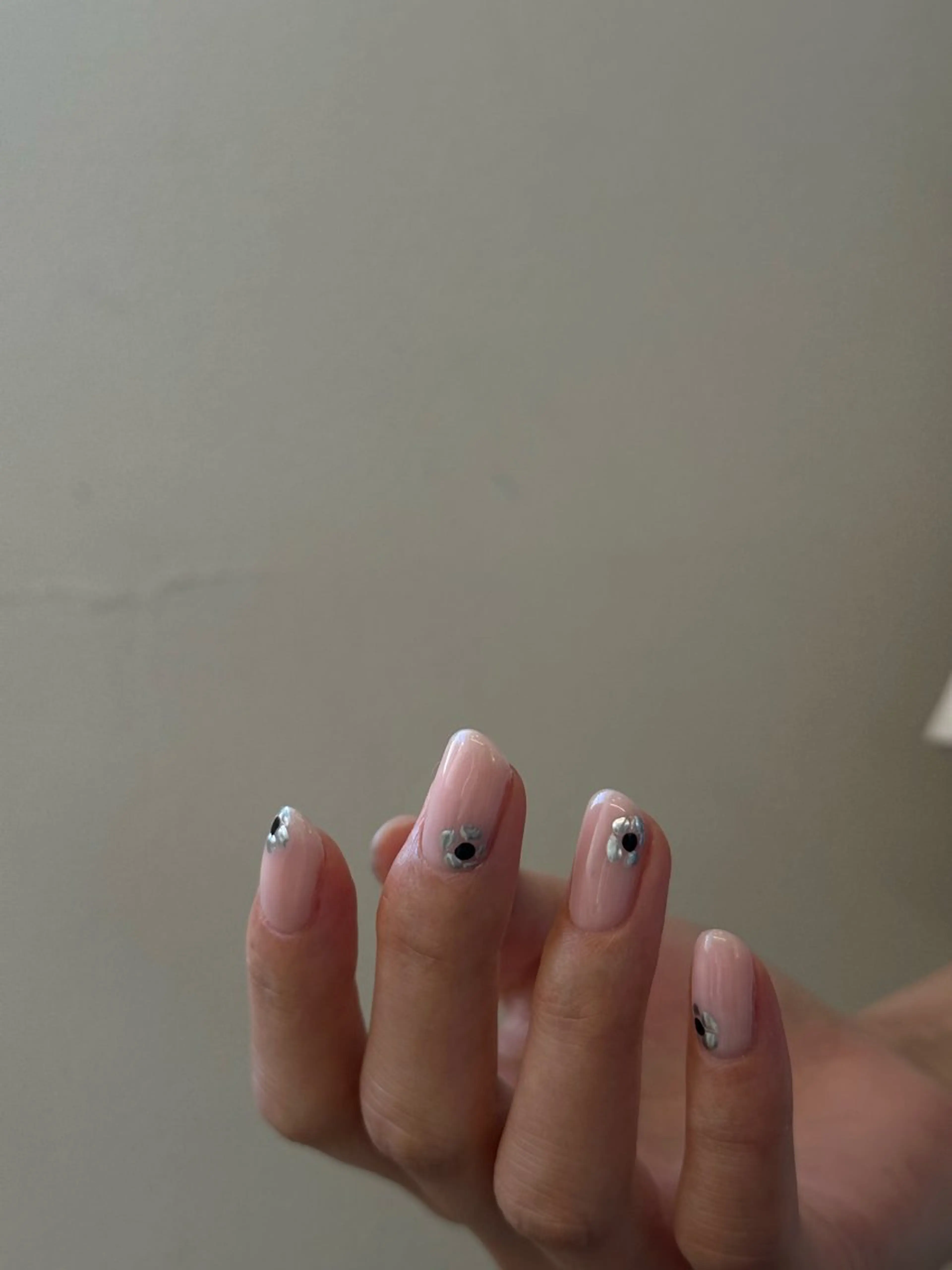 【HAND】 simple design (one color base)の写真