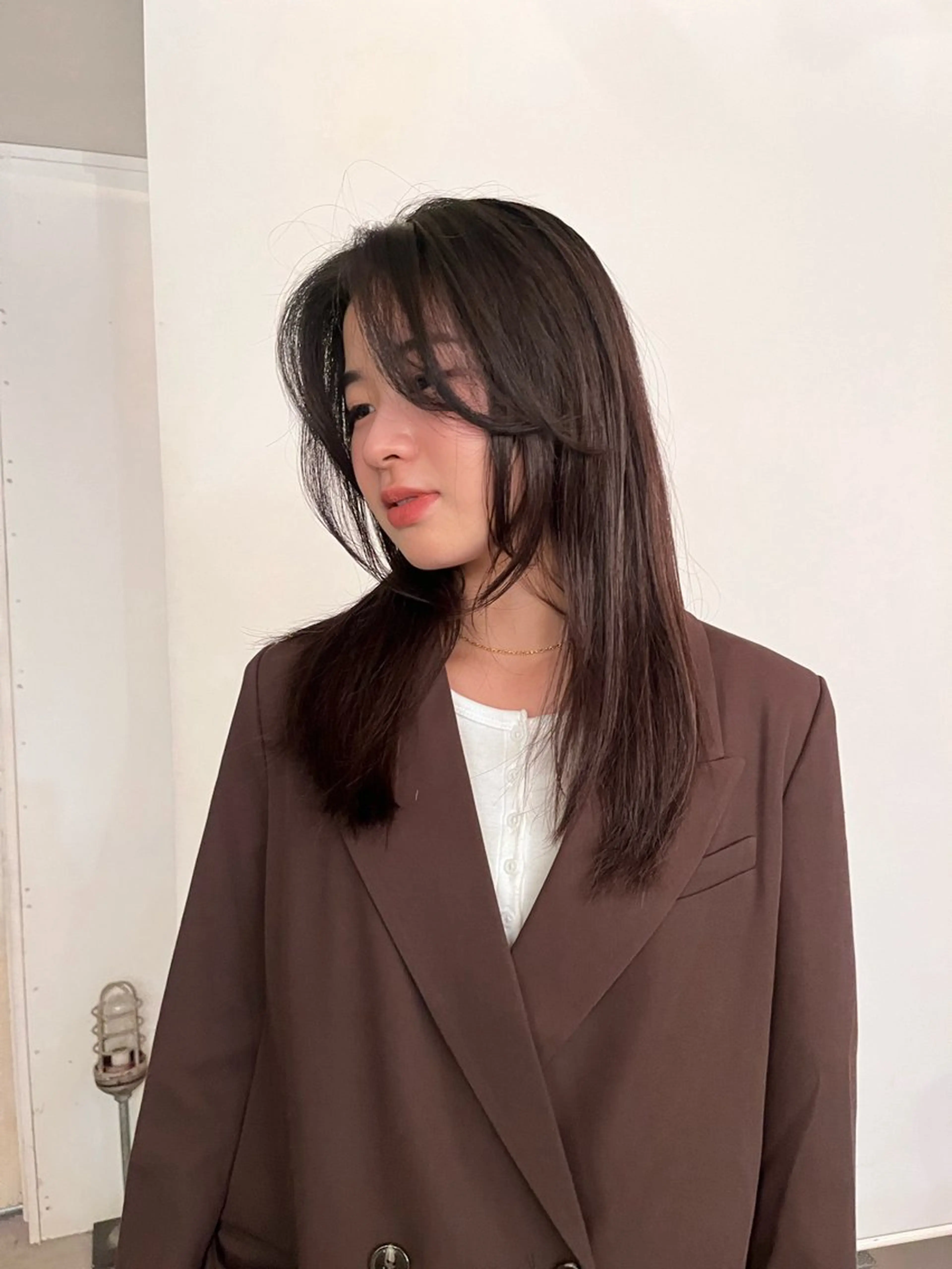 ロング 顔まわりレイヤー 顔周りカット レイヤーカット 小顔カット レイヤー/ベージュ mikuのヘアスタイル