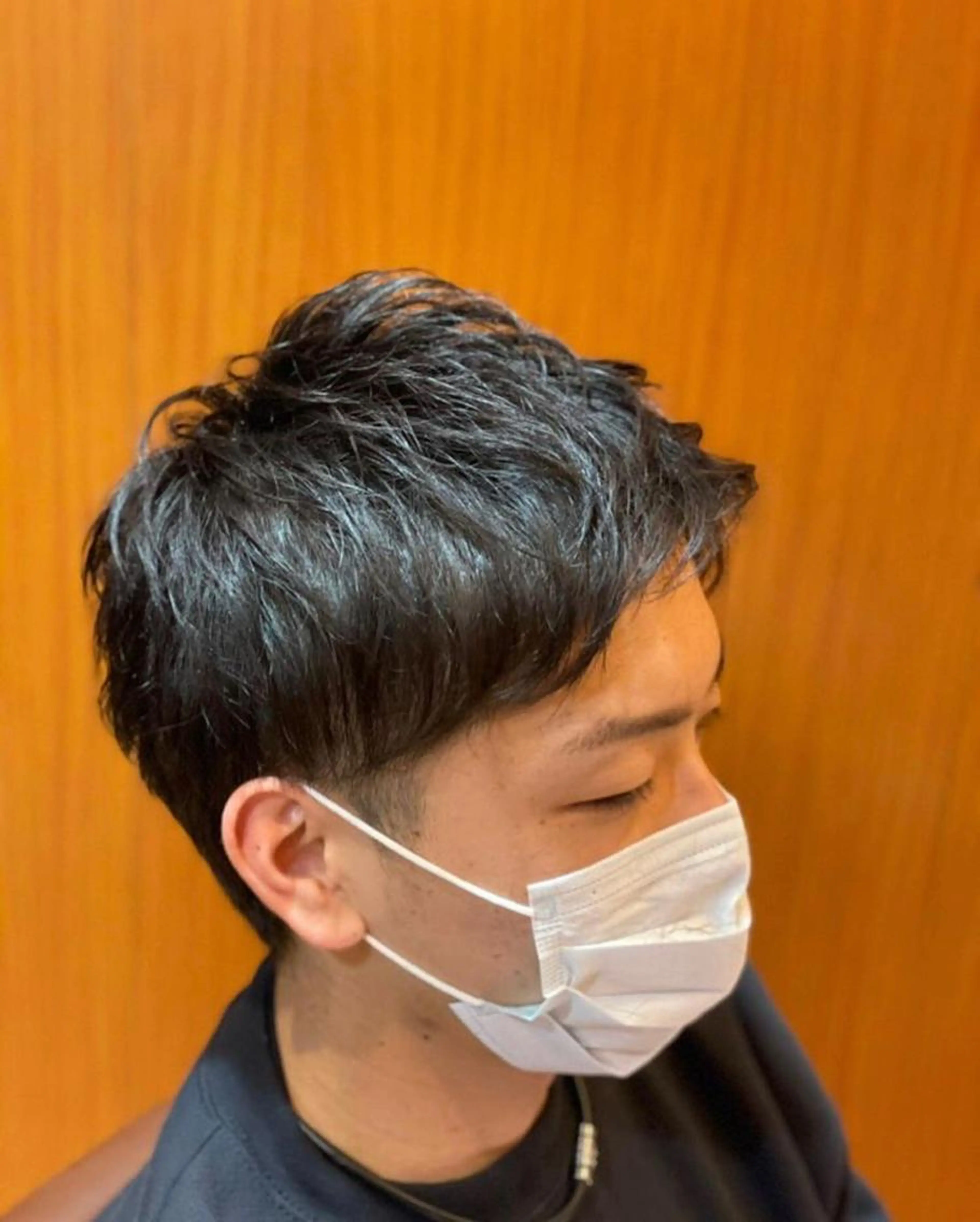 カット+アイロンパーマ【ショートにしたい。でも直毛で動きが出ないし横が膨らんでセットが決まらない方に向けたメニュー】の写真