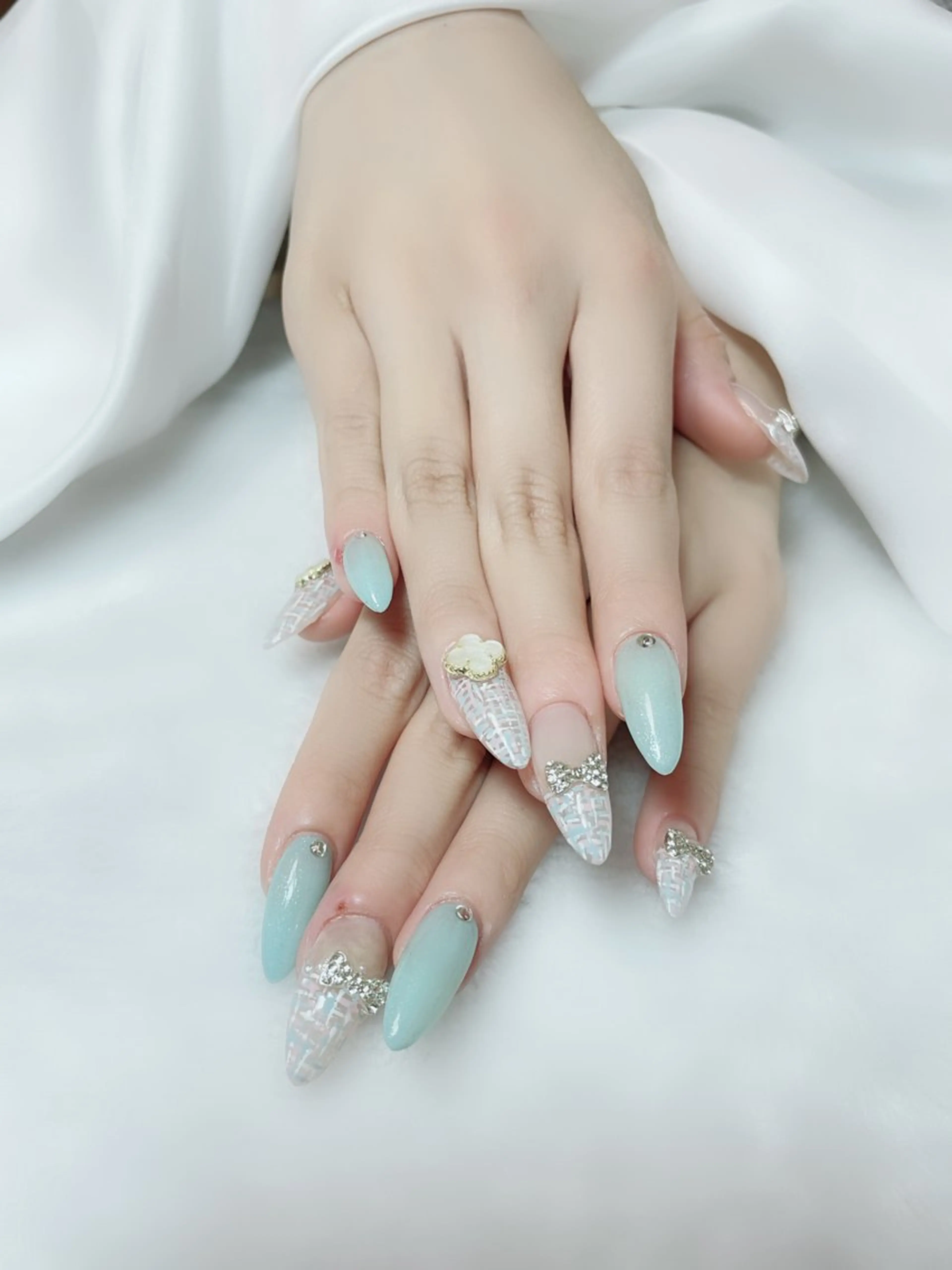 ネイル Amina nail salonのネイルデザイン