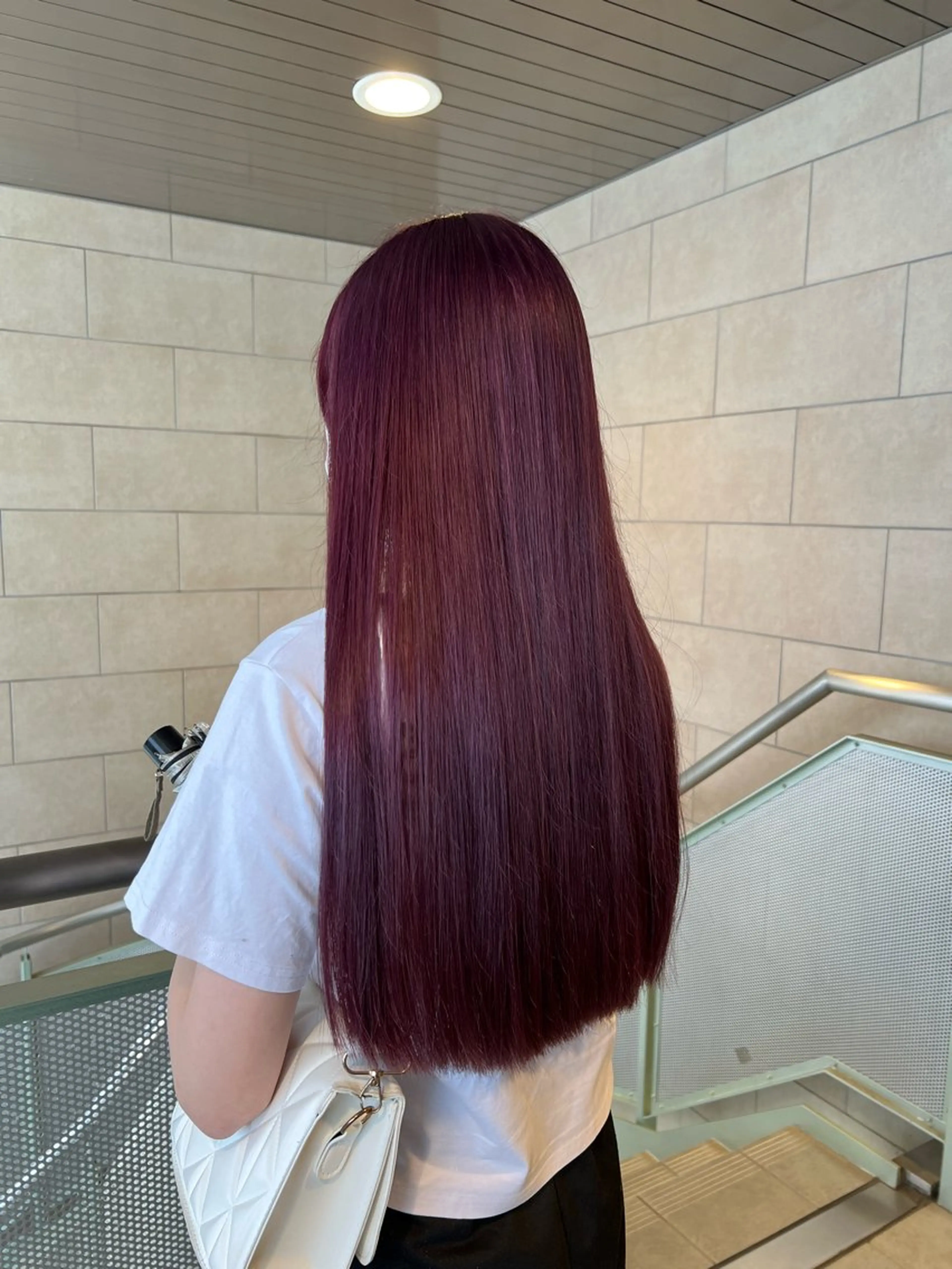 カラー 久永 菫のヘアスタイル