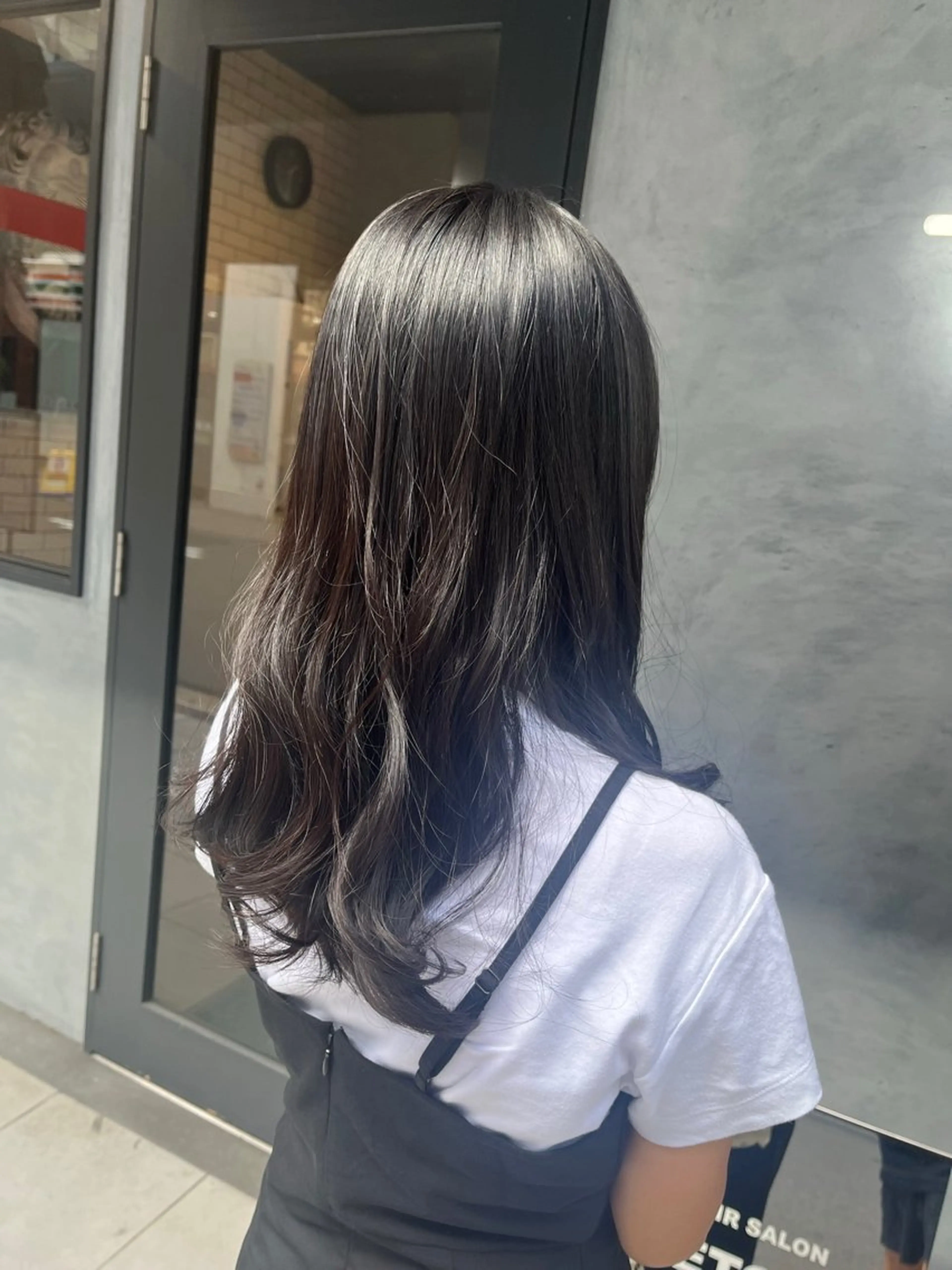 ロング パーマ 縮毛矯正 Lamie所属・大人女子&髪改善専門 Nobuフリーランスのヘアスタイル
