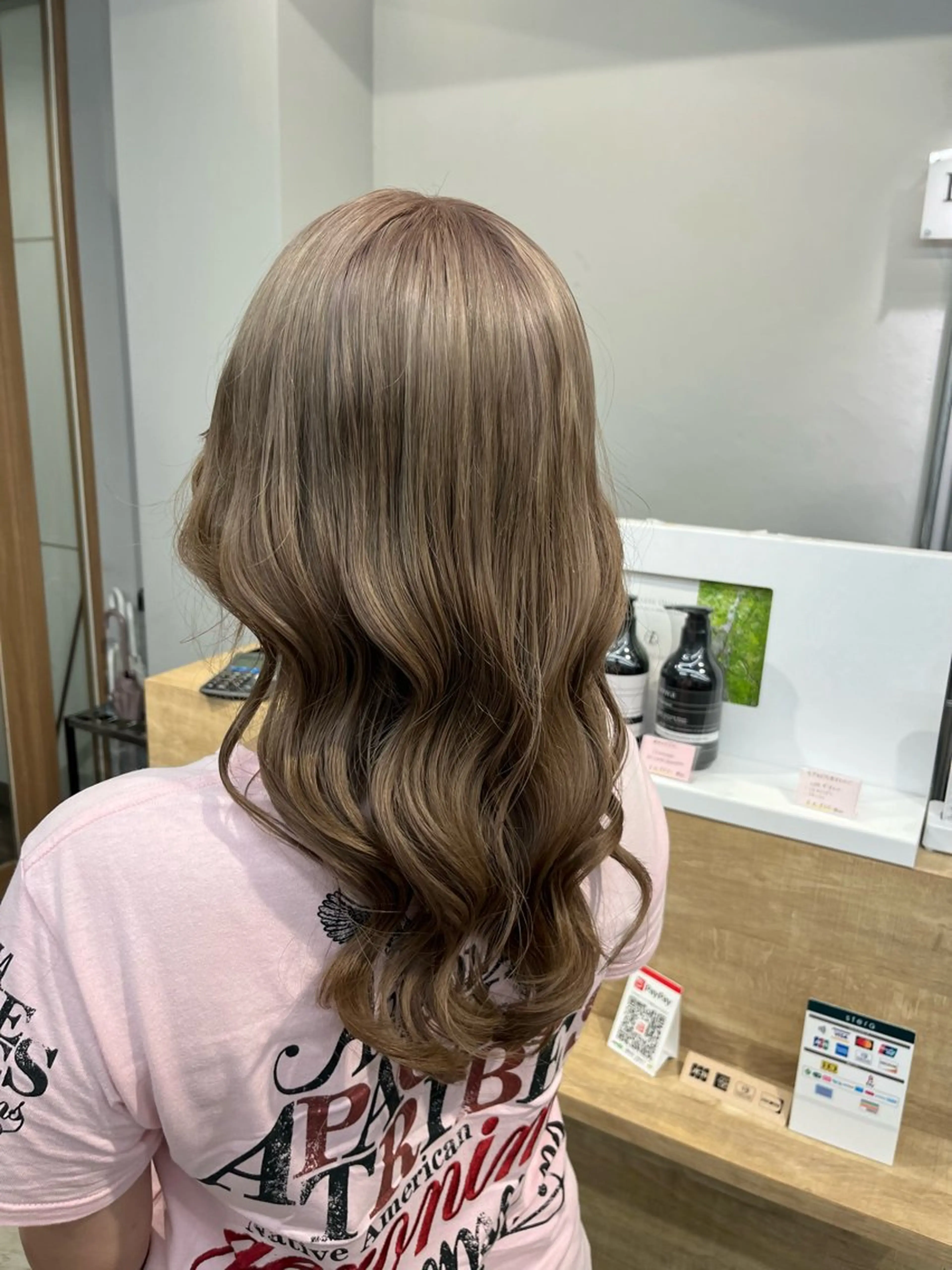 ロング カラー ブリーチ Libero 柏 🦋サチ🦋のヘアスタイル