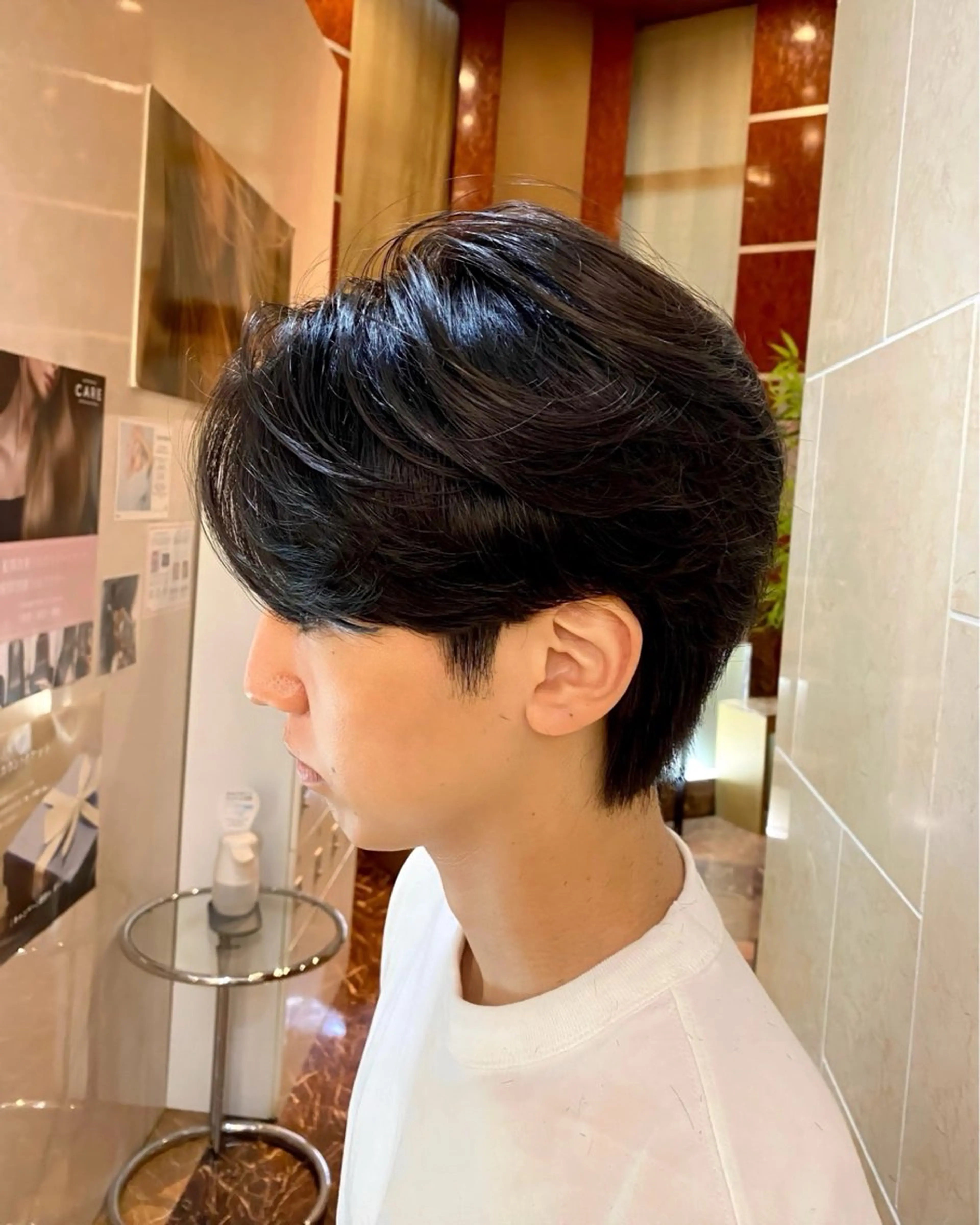 パーマ メンズ センターパート カルマパーマ メンズ韓国風 メンズパーマ メンズウルフカット MAZE梅田所属・韓国メンズヘア関戸 和輝🇰🇷のヘアスタイル