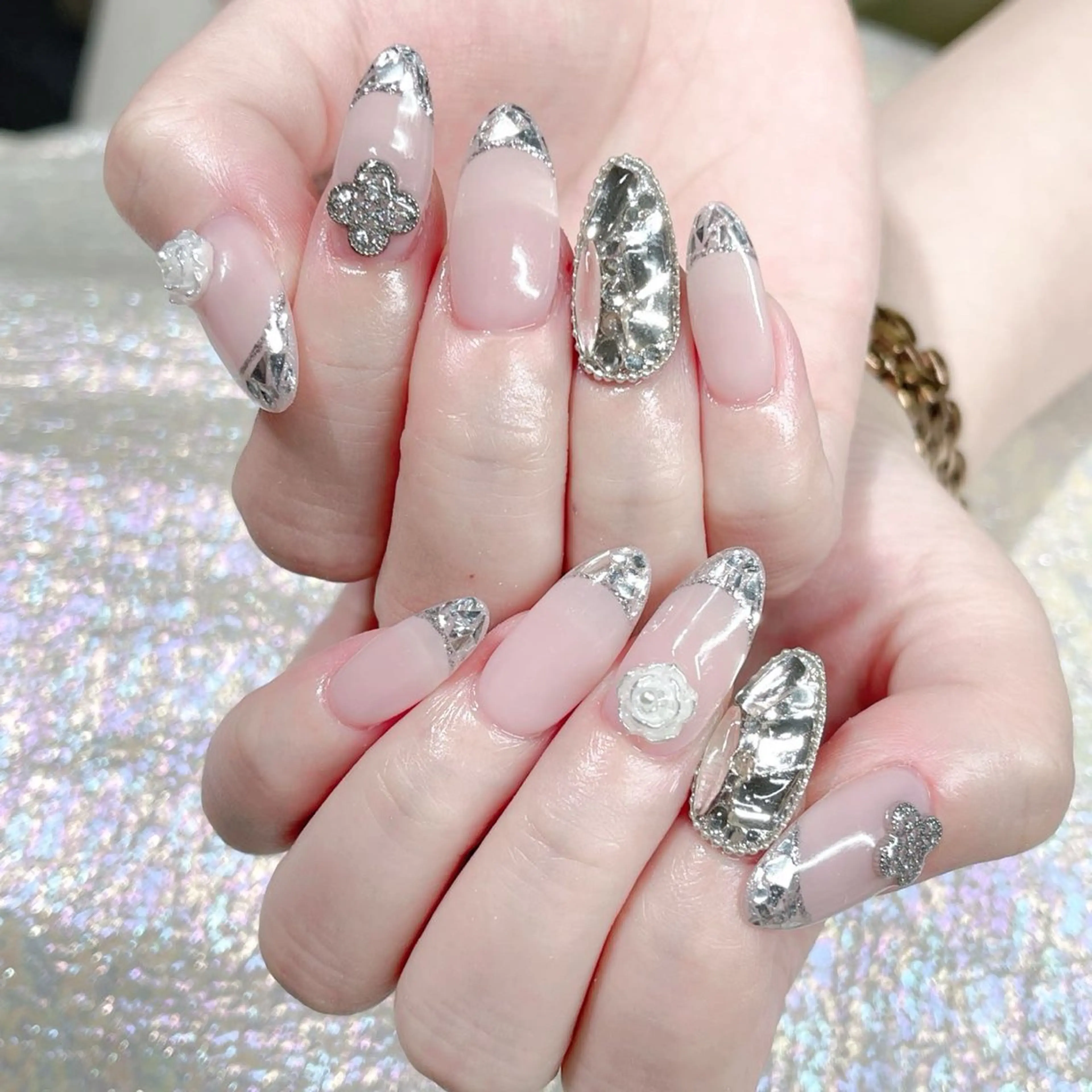 ネイル ハンドネイル Queens マオのネイルデザイン