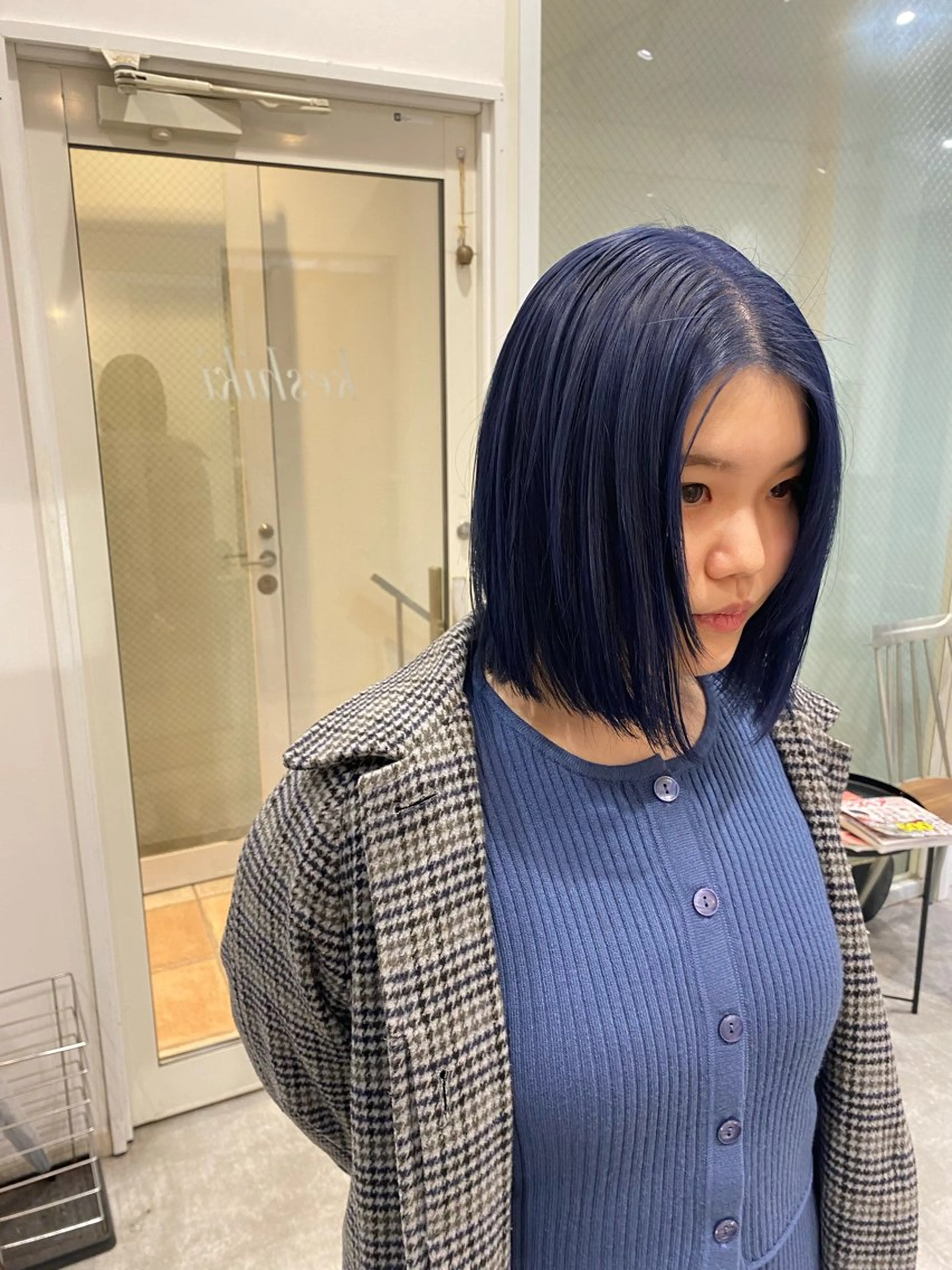 ミディアム カラー ヘアカラー トリートメント 安部 真輝のヘアスタイル
