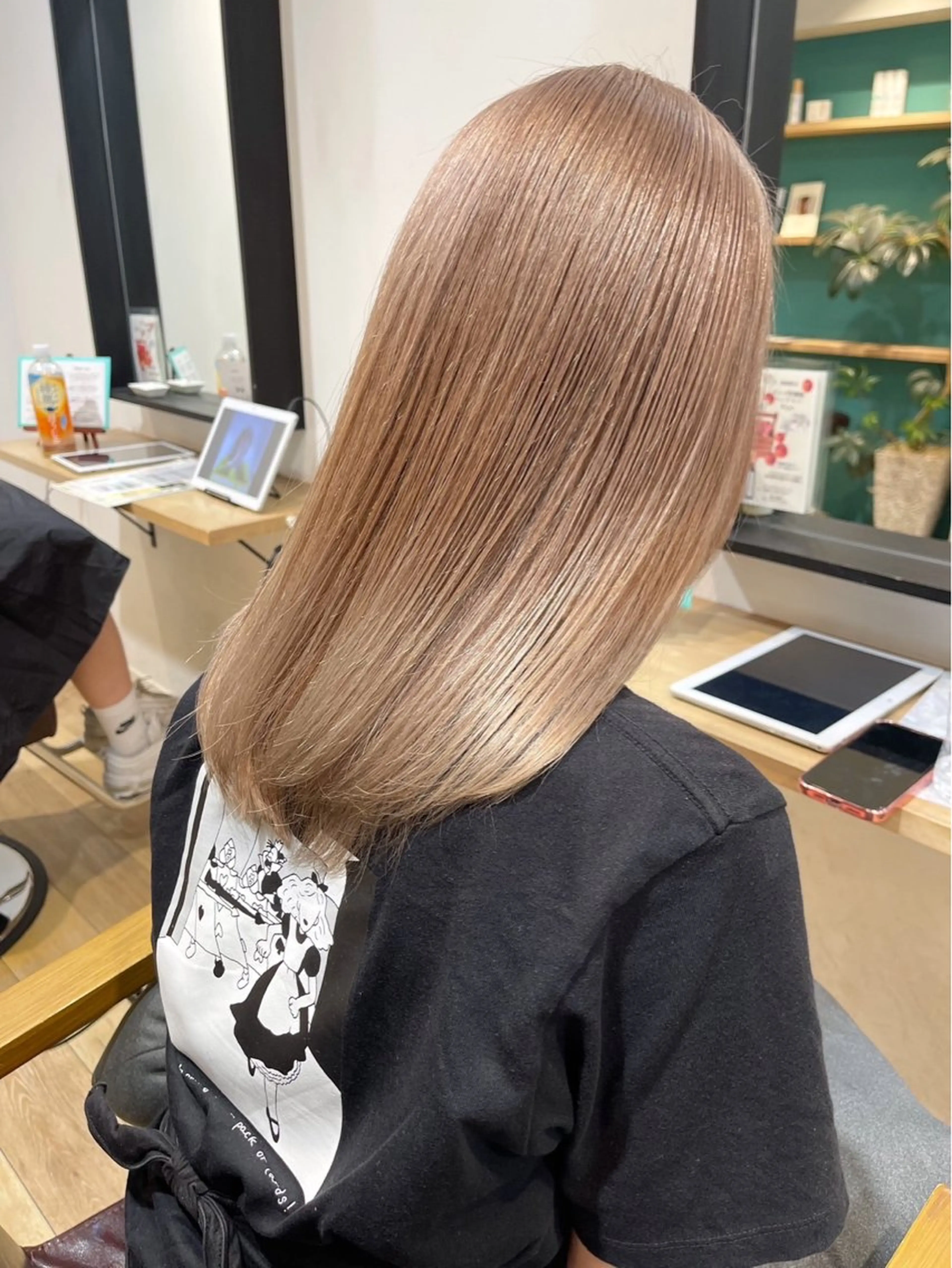 【minimo限定🥤】ブリーチ➕カラー➕ダメージを抑えるPREXトリートメントの写真