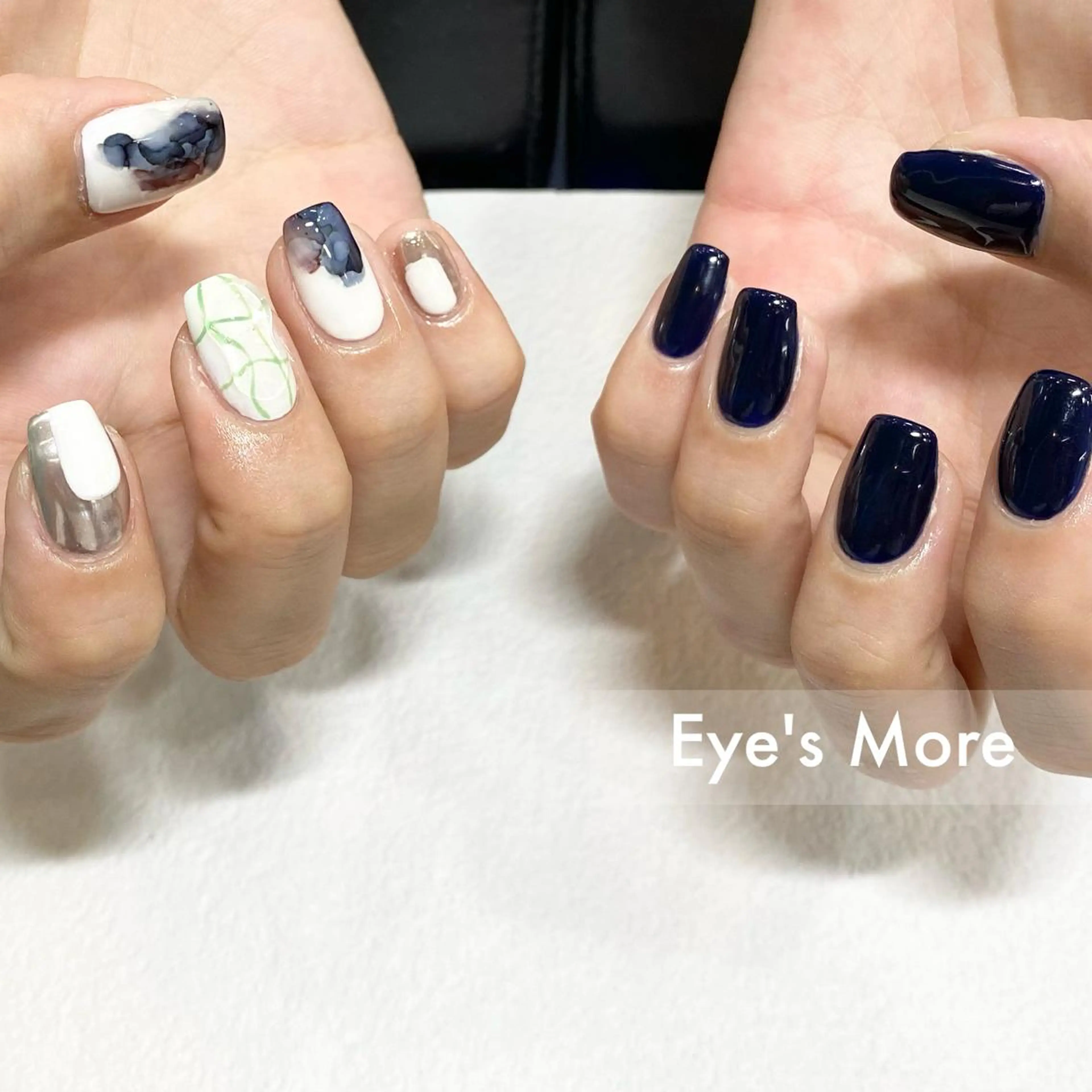 ネイル Eye's More Ochiaiのネイルデザイン