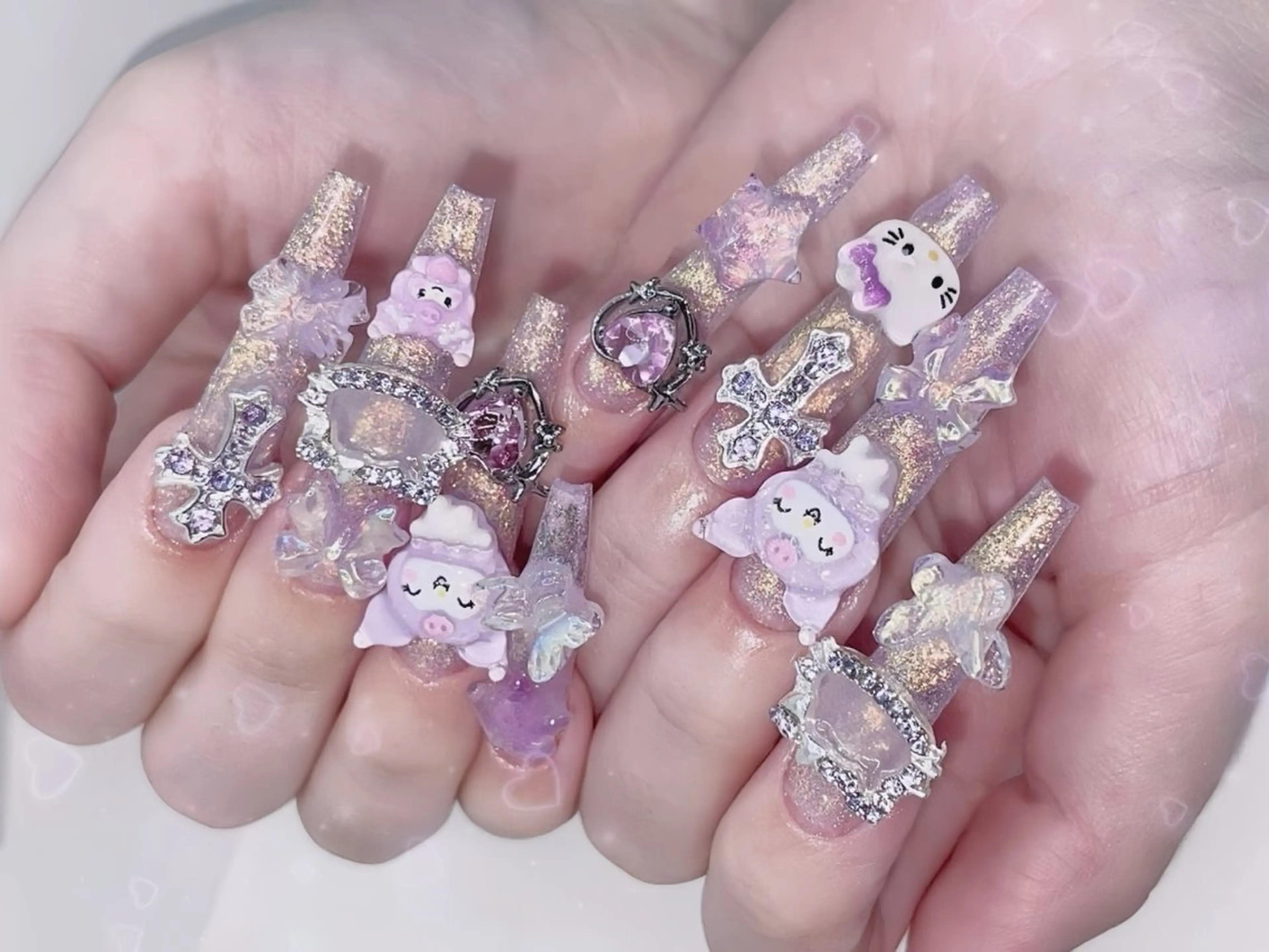 ネイル チークネイル フレンチネイル ガラスフレンチ グラデーション キラキラネイル ハンドネイル Rin Nailのネイルデザイン