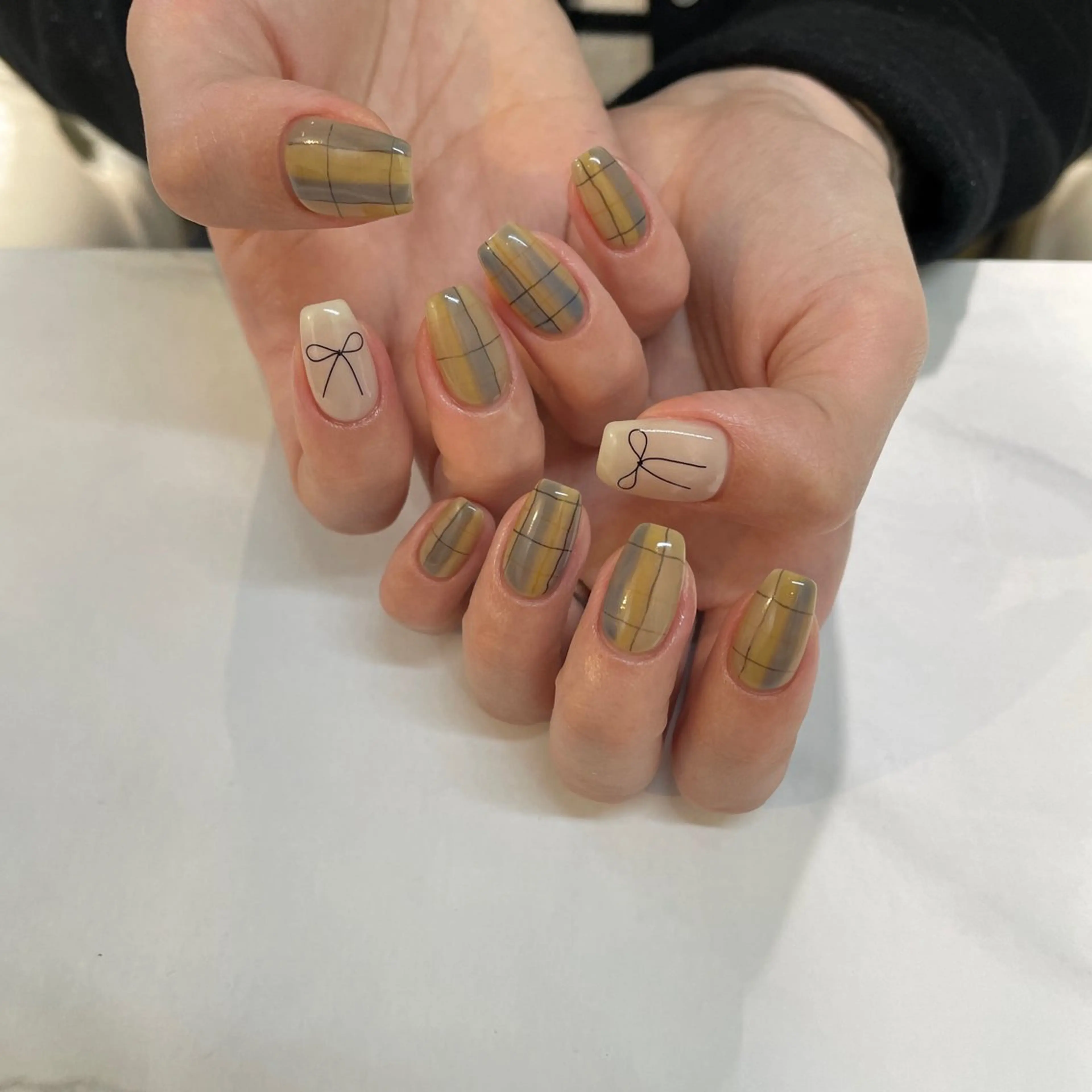 ネイル ハンドネイル ibrel  nail所属・内田 光のネイルデザイン