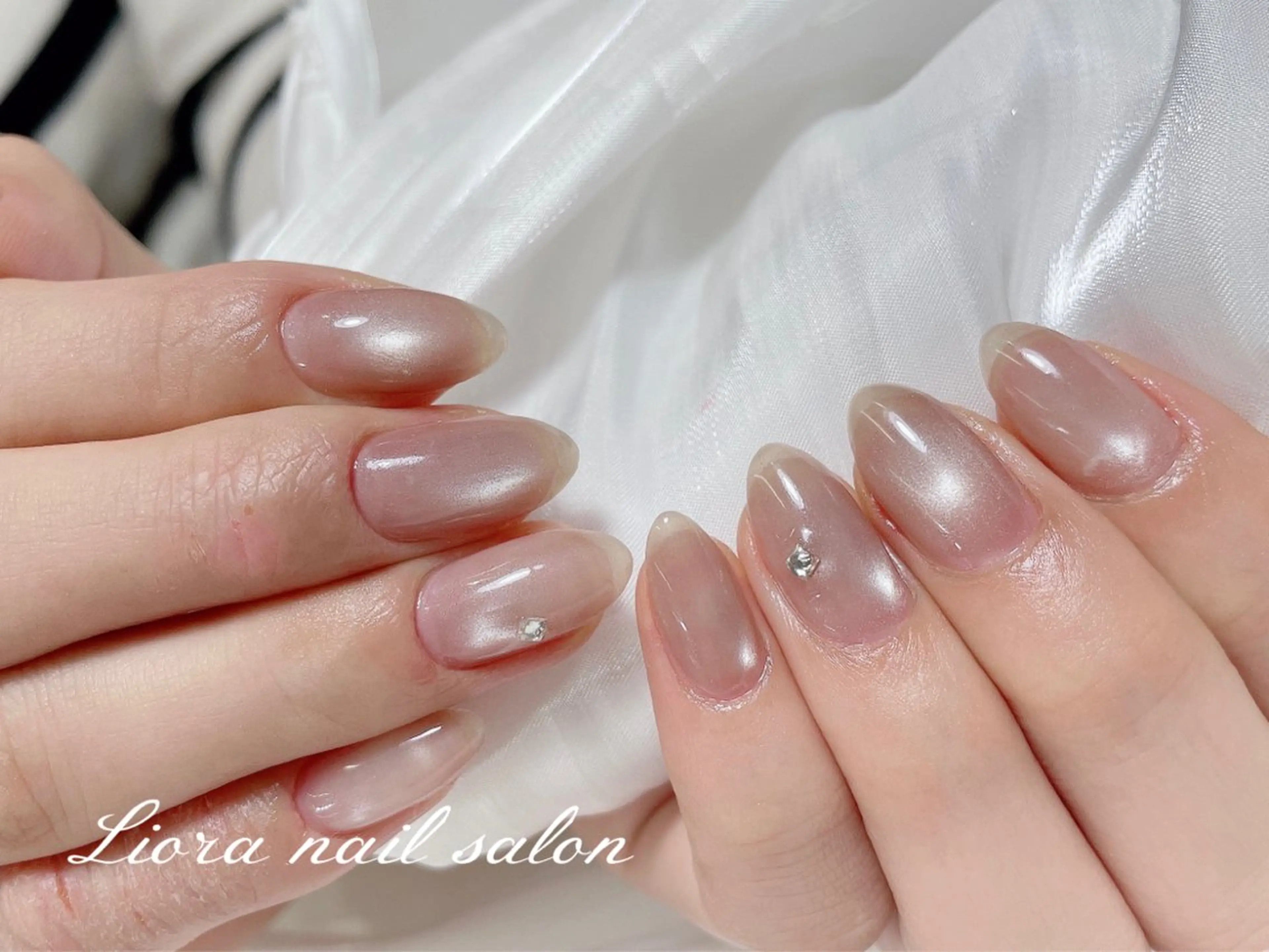 ネイル チークネイル フットネイル フレンチネイル ジェルネイル ガーリー ハンドネイル Liora nail salonのネイルデザイン