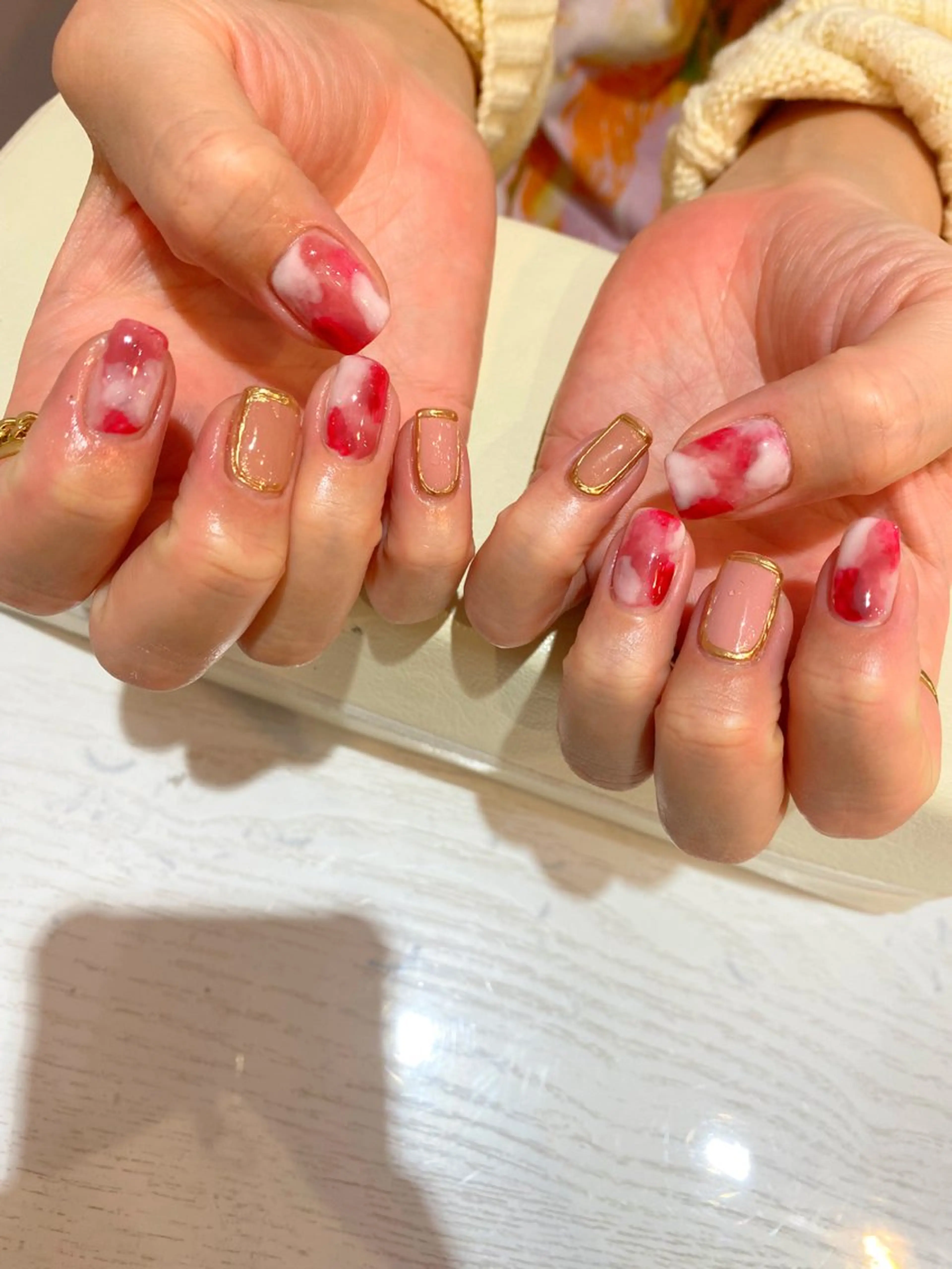 ネイル Nest 岩崎のネイルデザイン