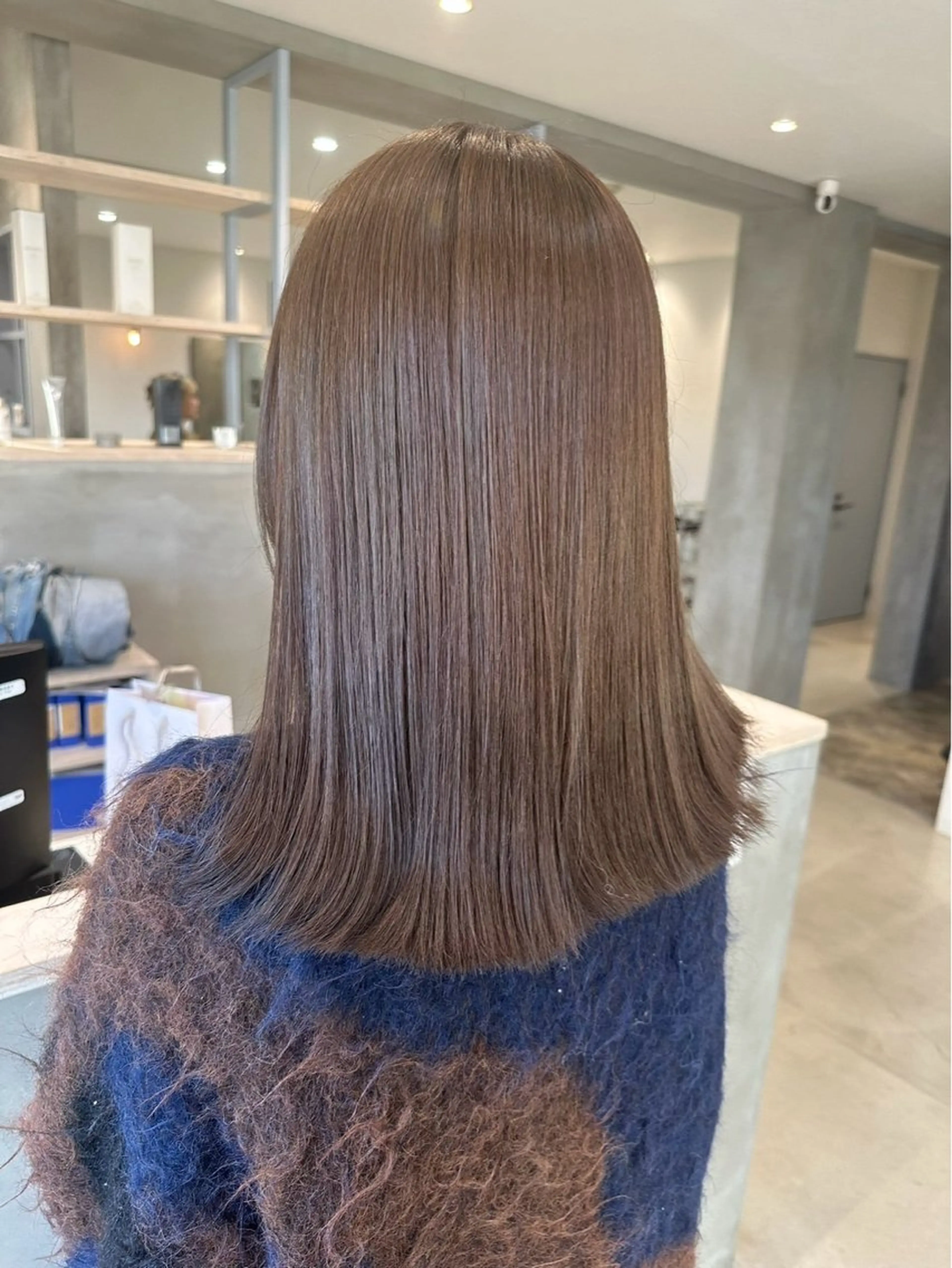 カラー 透明感カラー ハイライトカラー 髪質改善 ヘアカラー 宮田 侑京のヘアスタイル