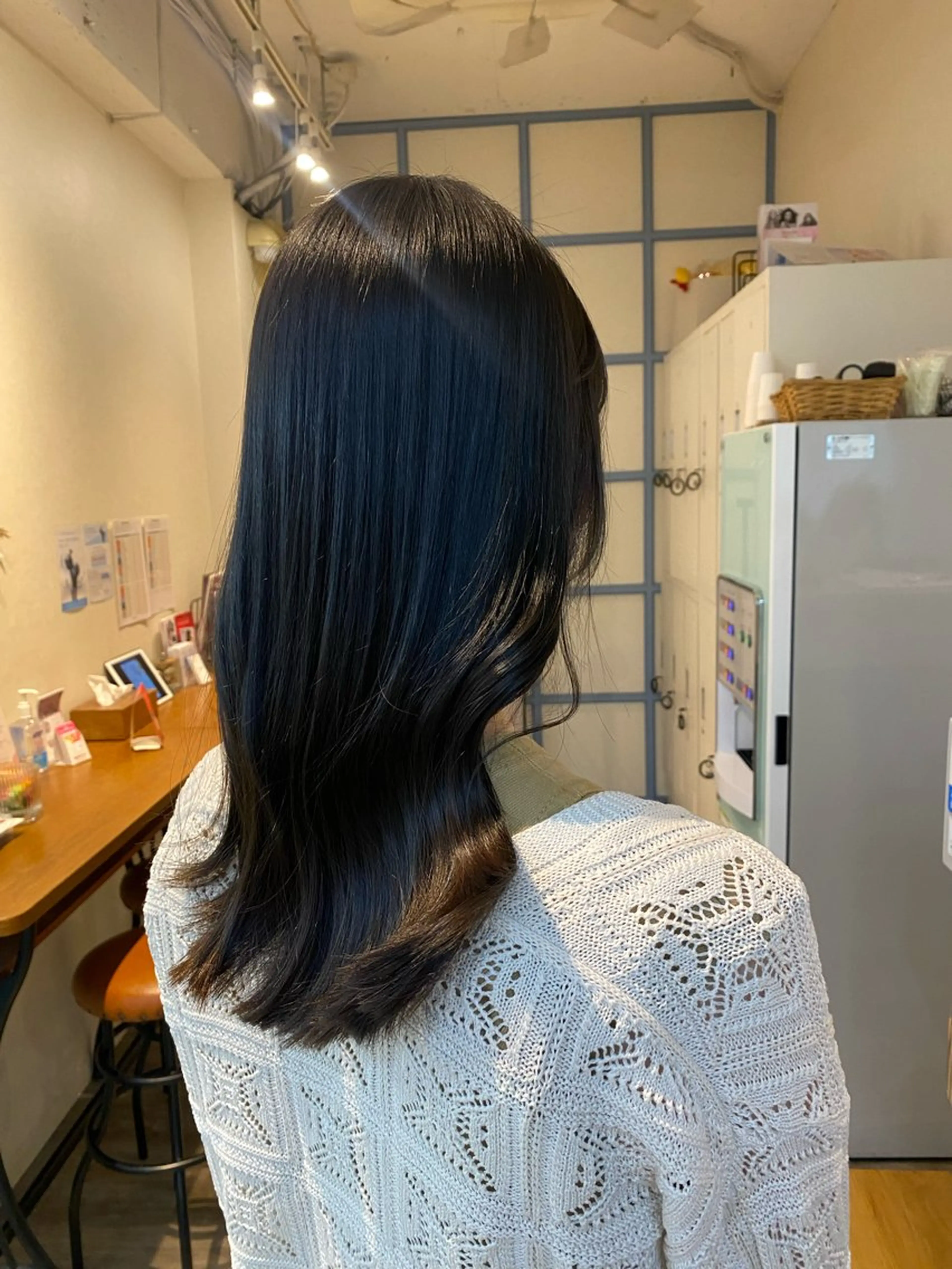セミロング カラー ブリーチ ブラウンカラー ダブルカラー イルミナカラー オリーブカラー カット ヘアカラー N°+aero 😊れいか😊のヘアスタイル