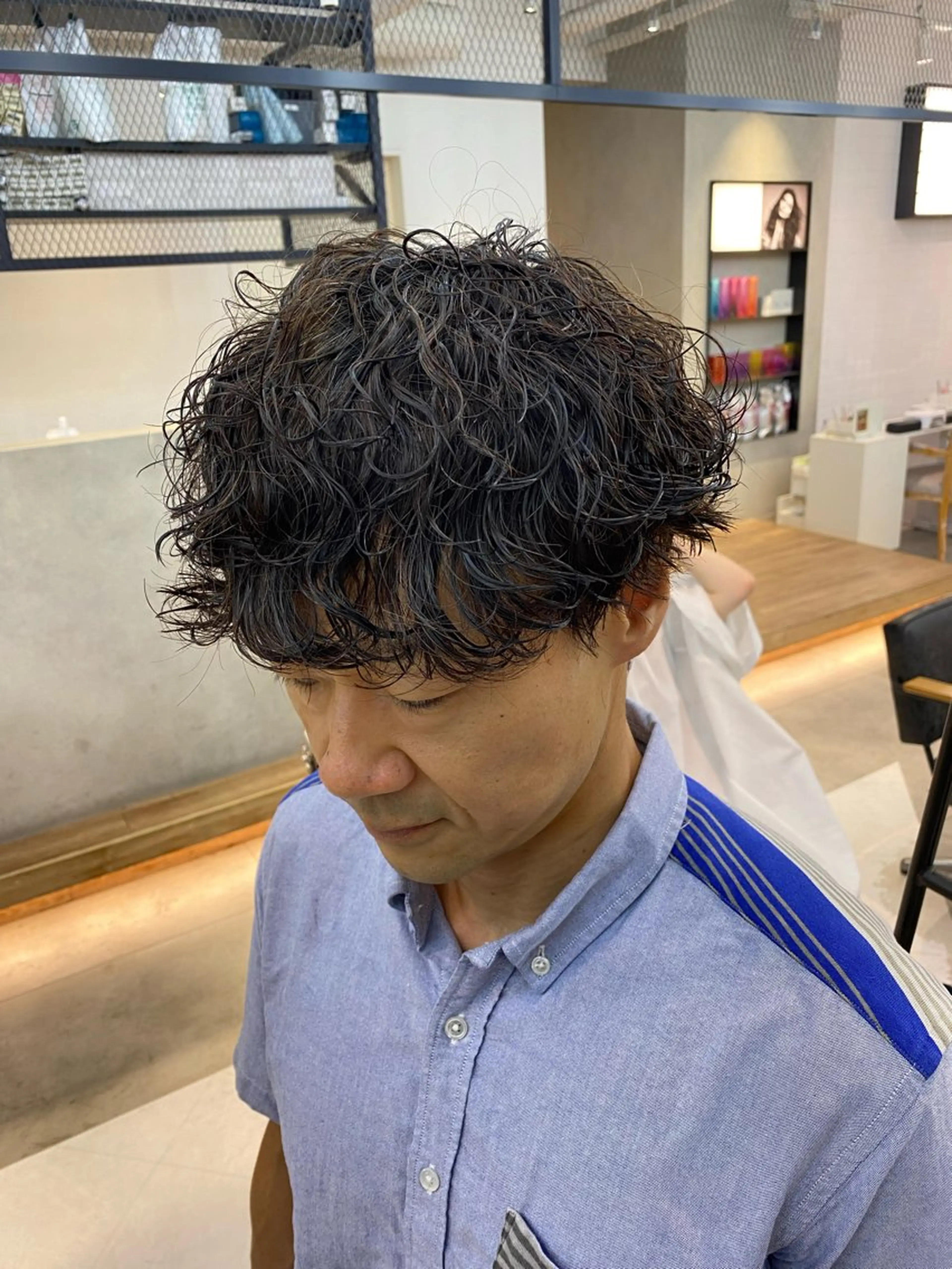 パーマ メンズ カット パーマ 新宿【メンズパーマ】 塩澤太一のヘアスタイル