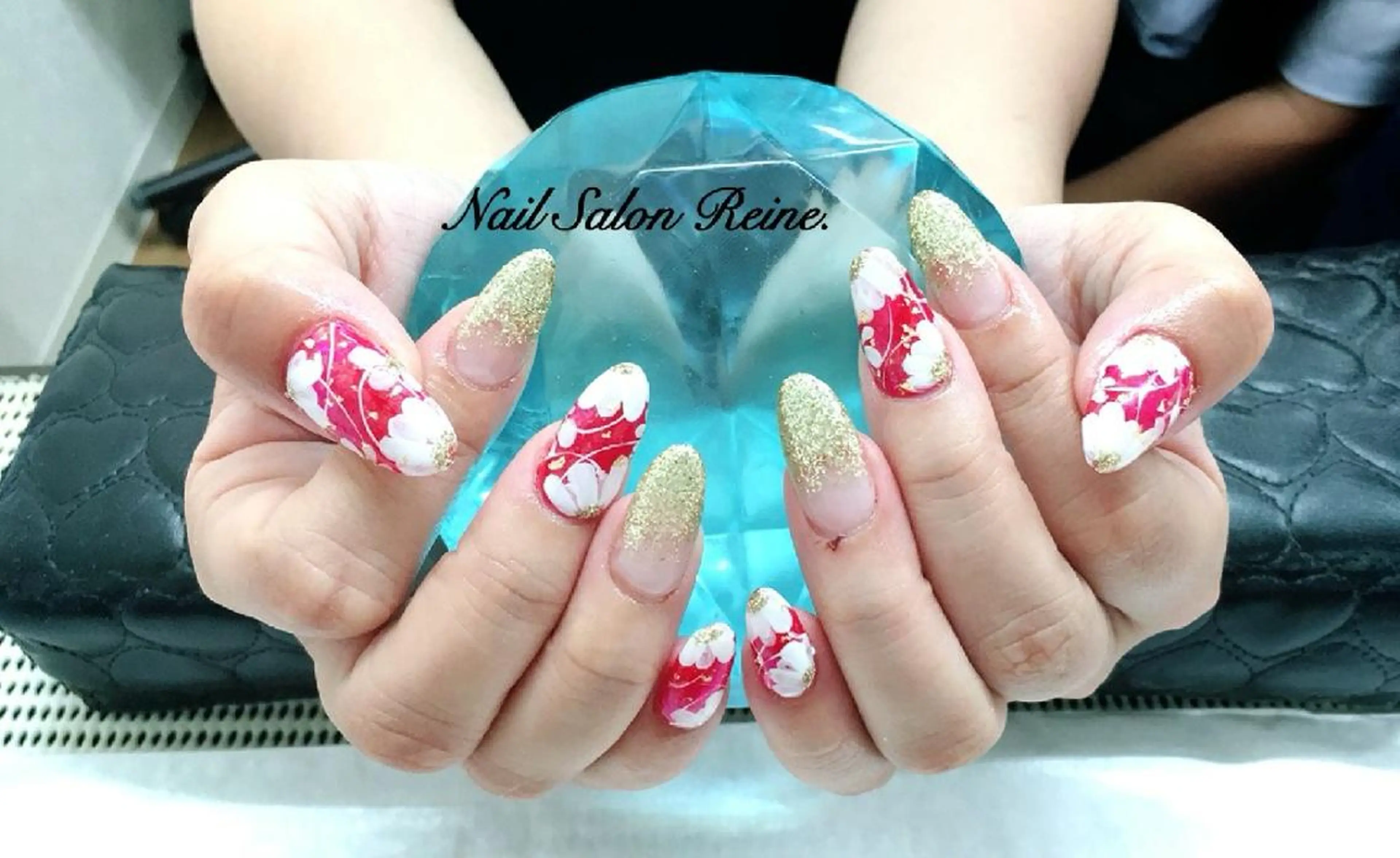 ネイル Nailsalon Reine所属・玉栄 伶奈のネイルデザイン