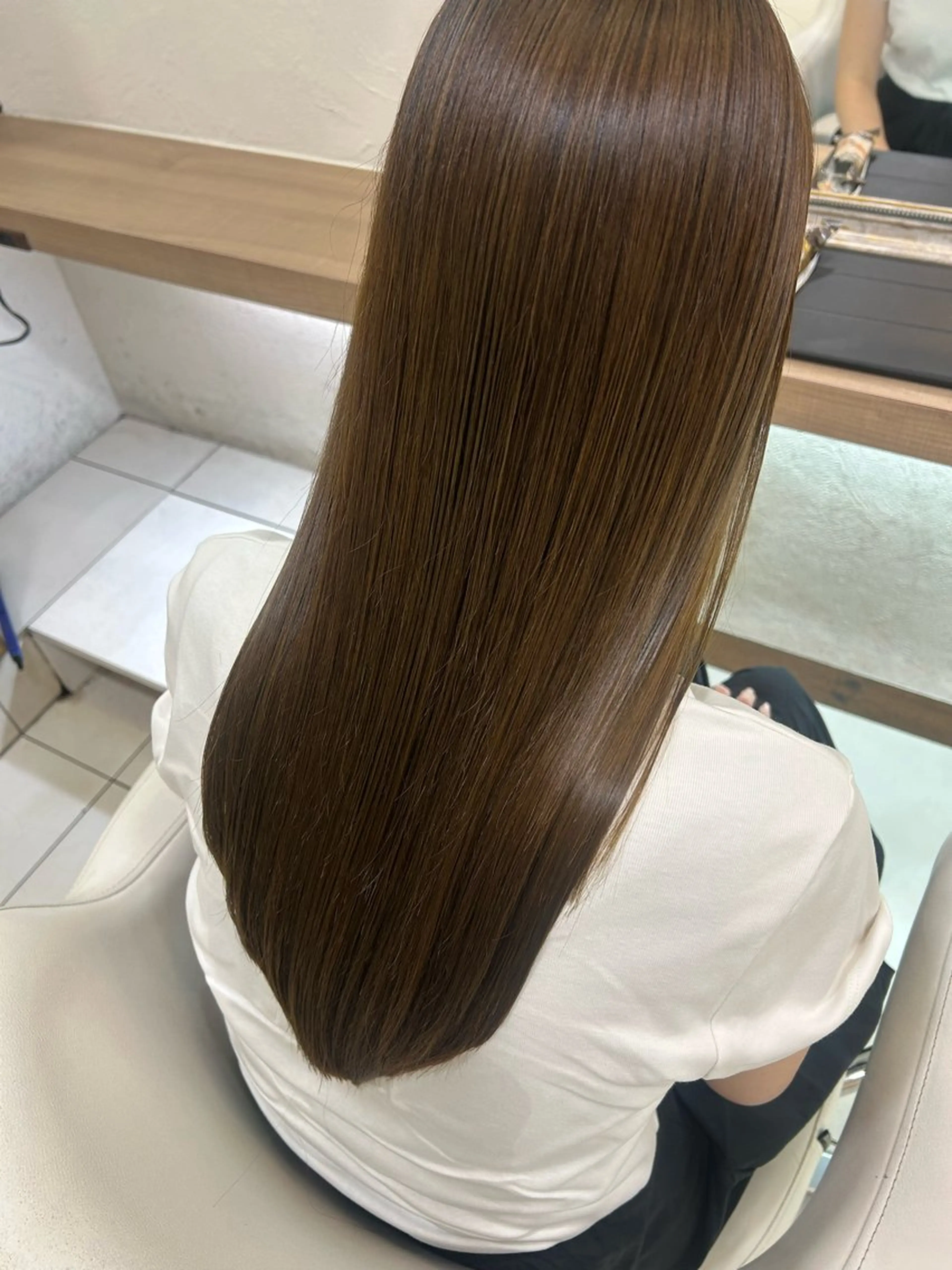 ロング カラー カット ヘアカラー トリートメント 艶質改善/縮毛矯正 ササキナツミのヘアスタイル