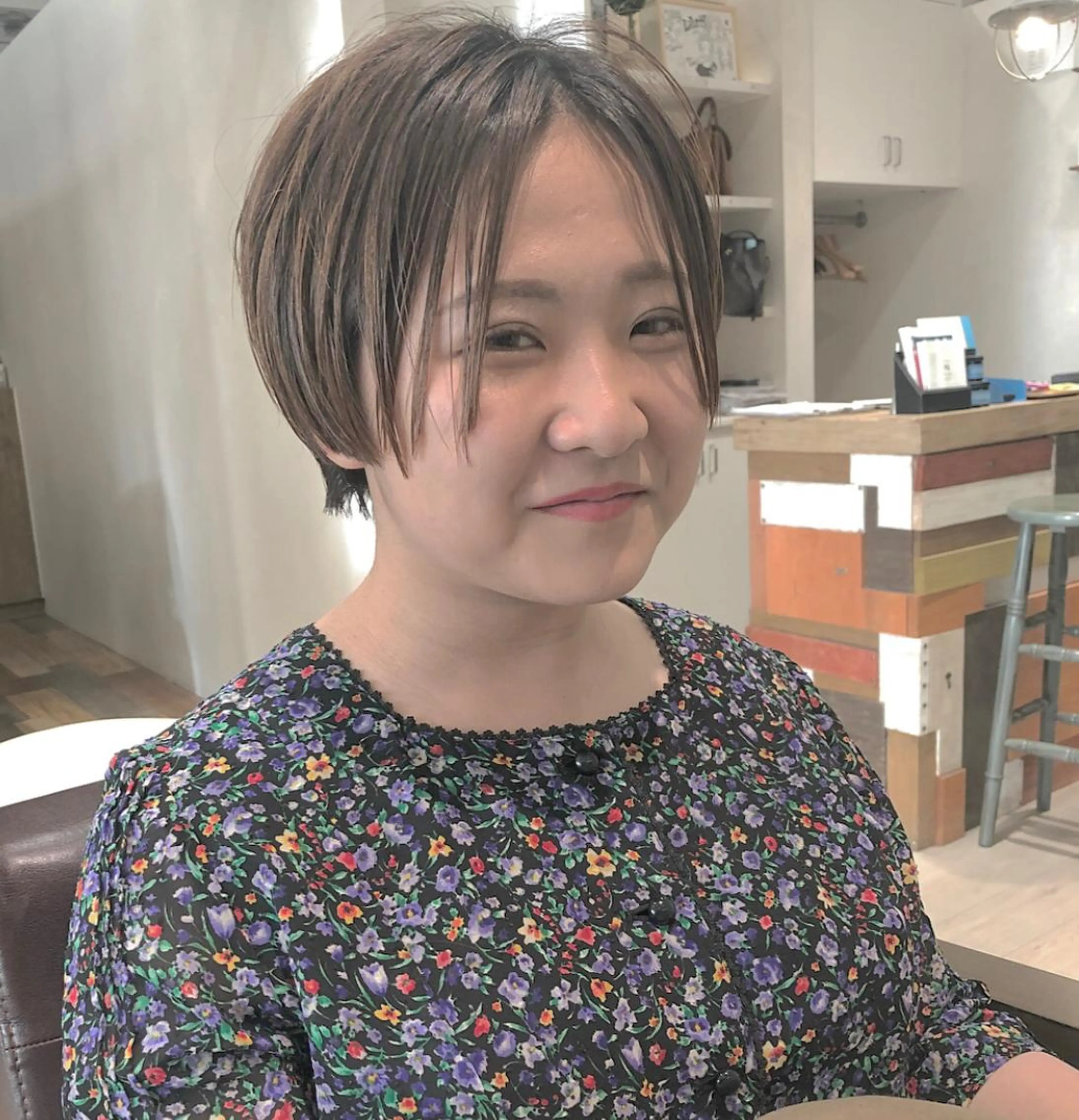 ショート カラー nakahara madokaのヘアスタイル