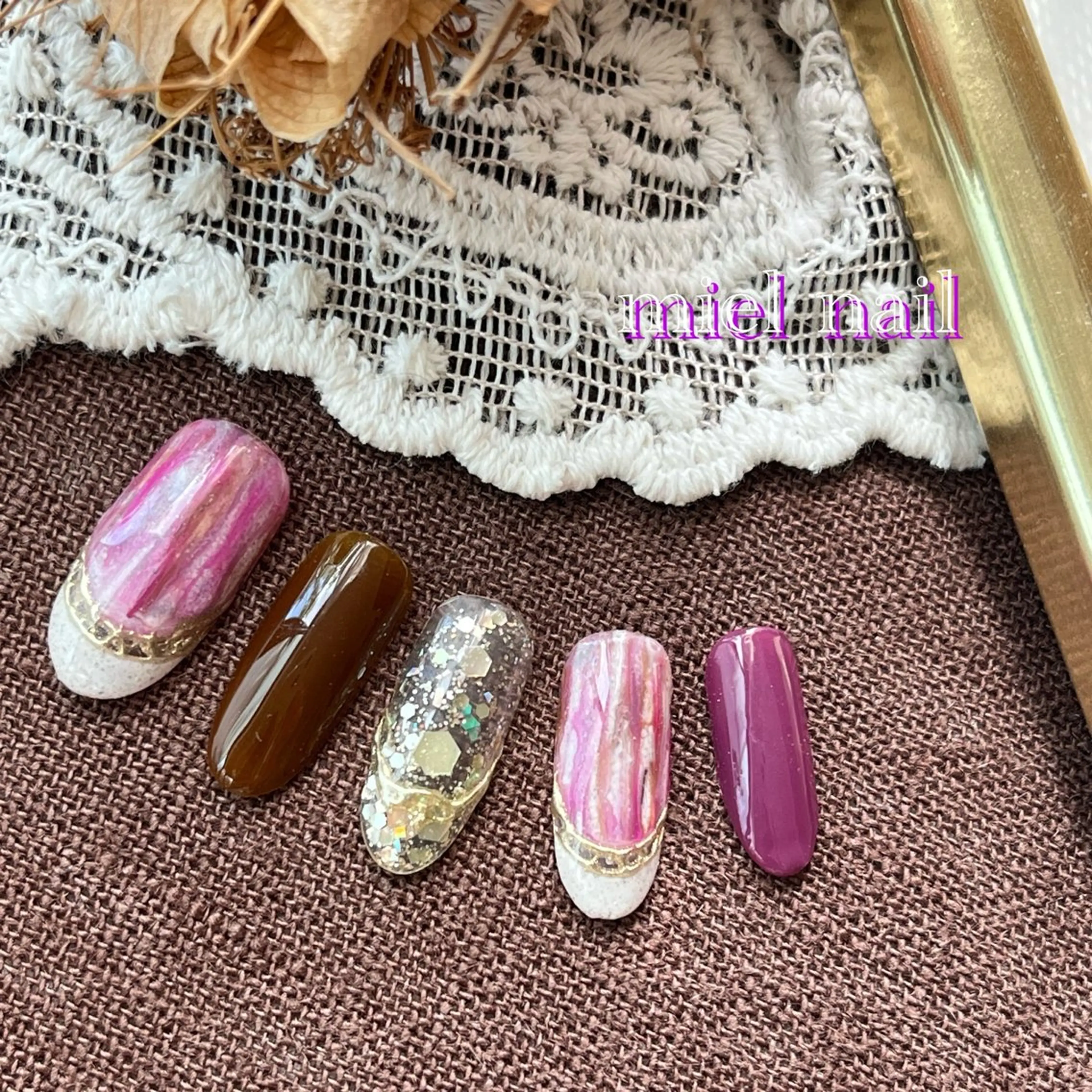 ネイル ミラーネイル パープル 冬ネイル ハンドネイル miel nailのネイルデザイン