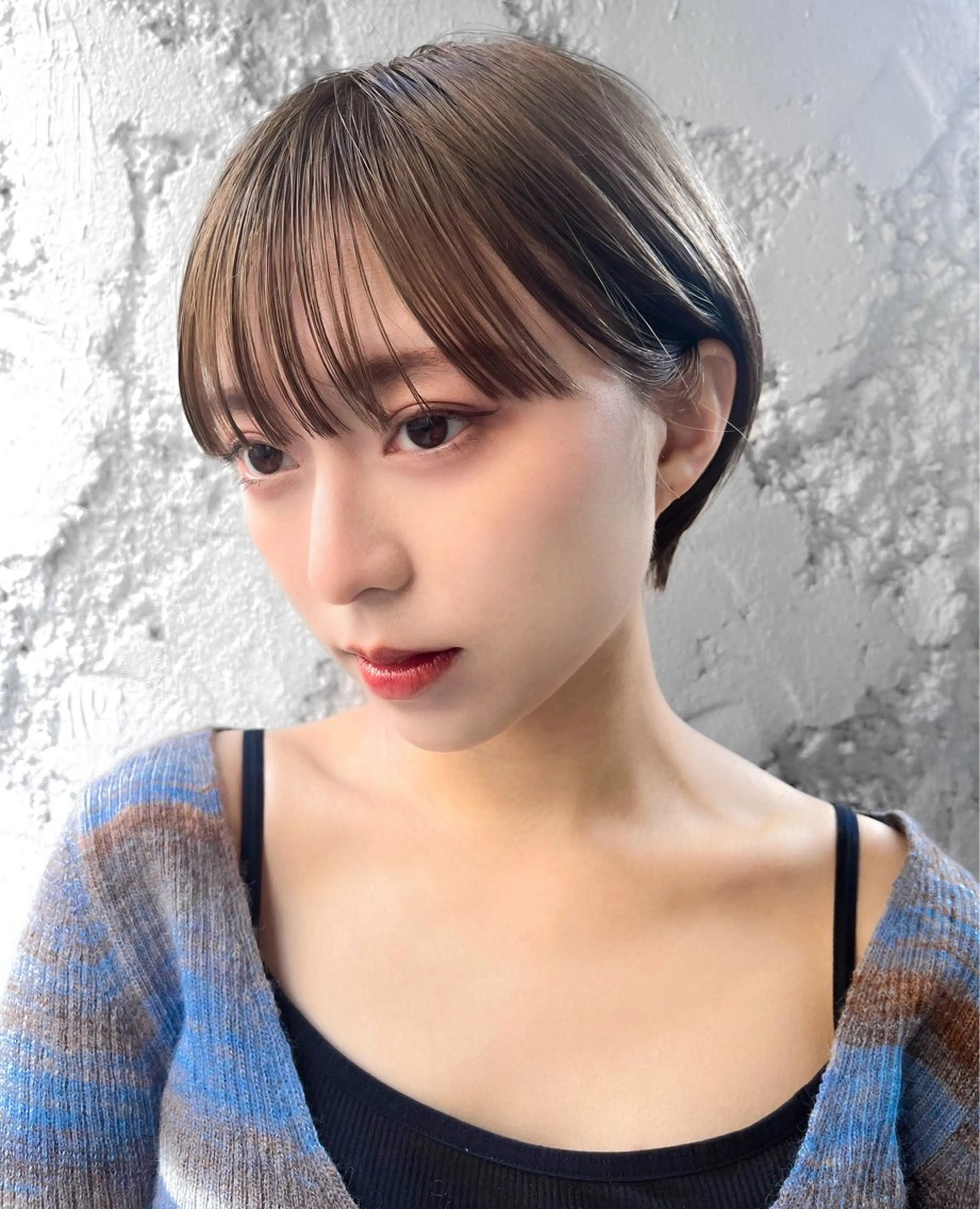 ショート カラー ショートヘア× ロングレイヤー特化のヘアスタイル