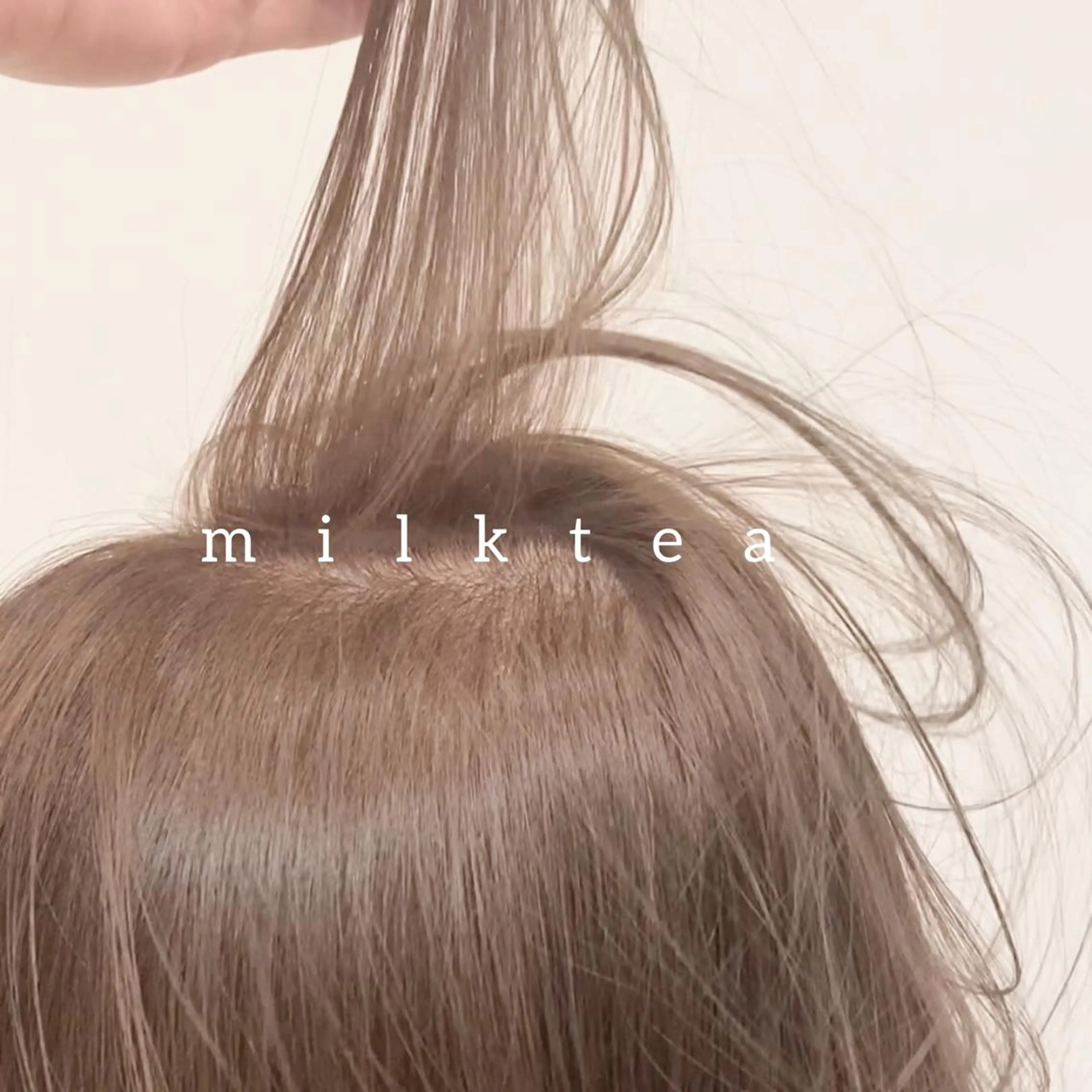 ミディアム ヘアカラー まお♡レイヤーカット 耳ツボジュエリーのヘアスタイル