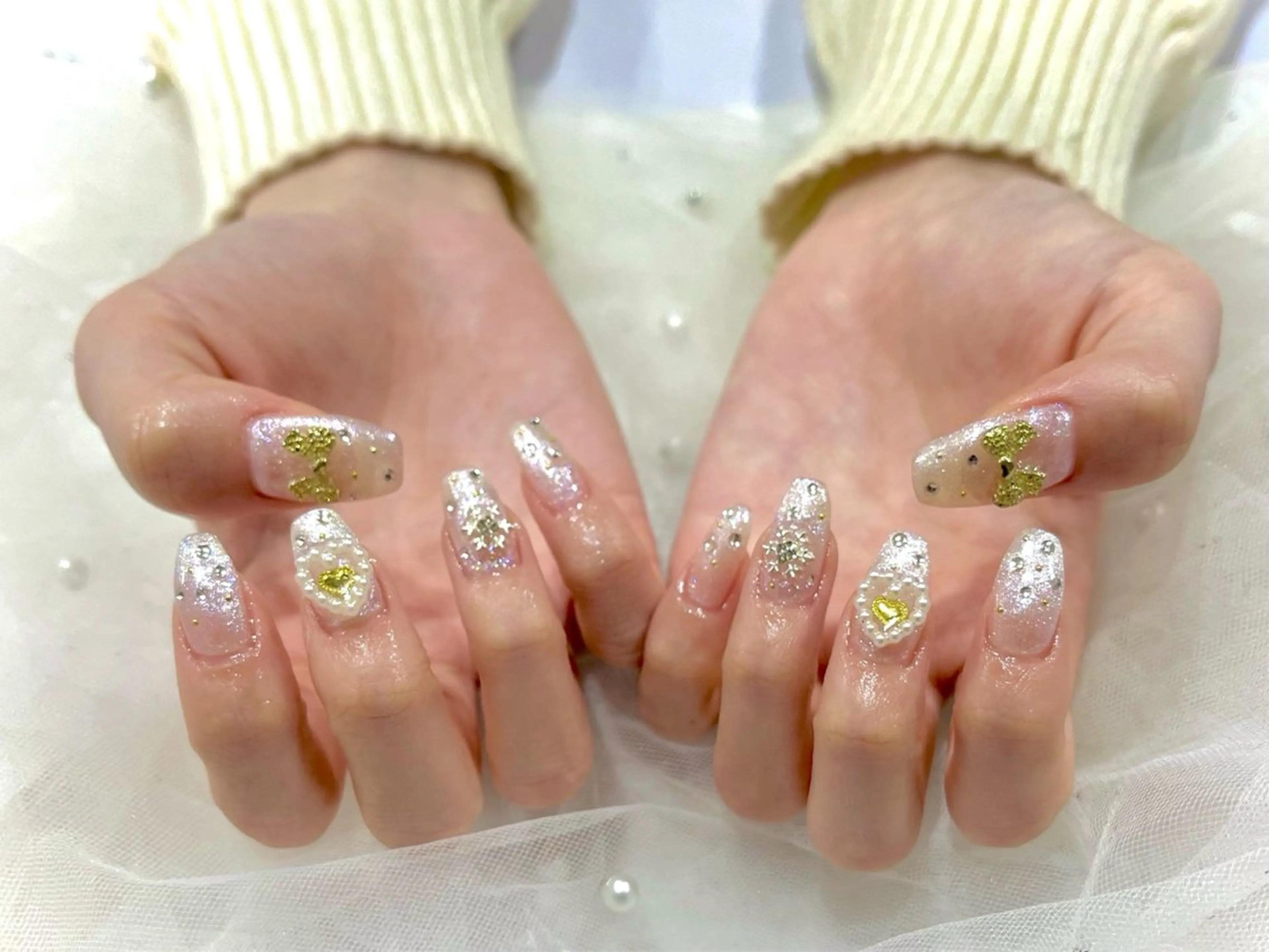 ネイル ゴールド ラメ(グリッター) ハンドネイル Nail salon Cielel⟡Ayaのネイルデザイン