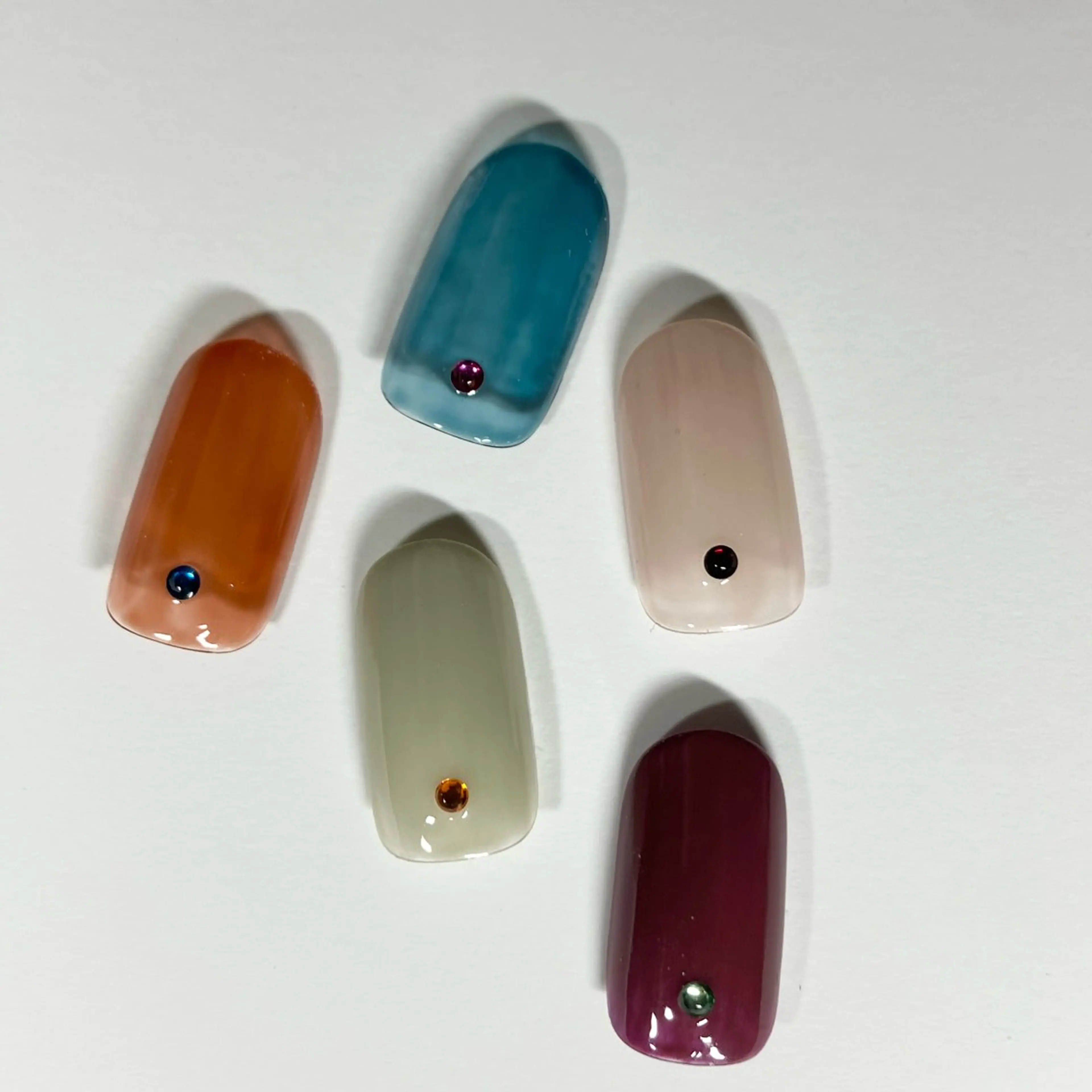 ネイル Nail salon Roovely 代官山店【ネイルサロンルブリー】所属・roovely Rumi／ニュアンスのネイルデザイン