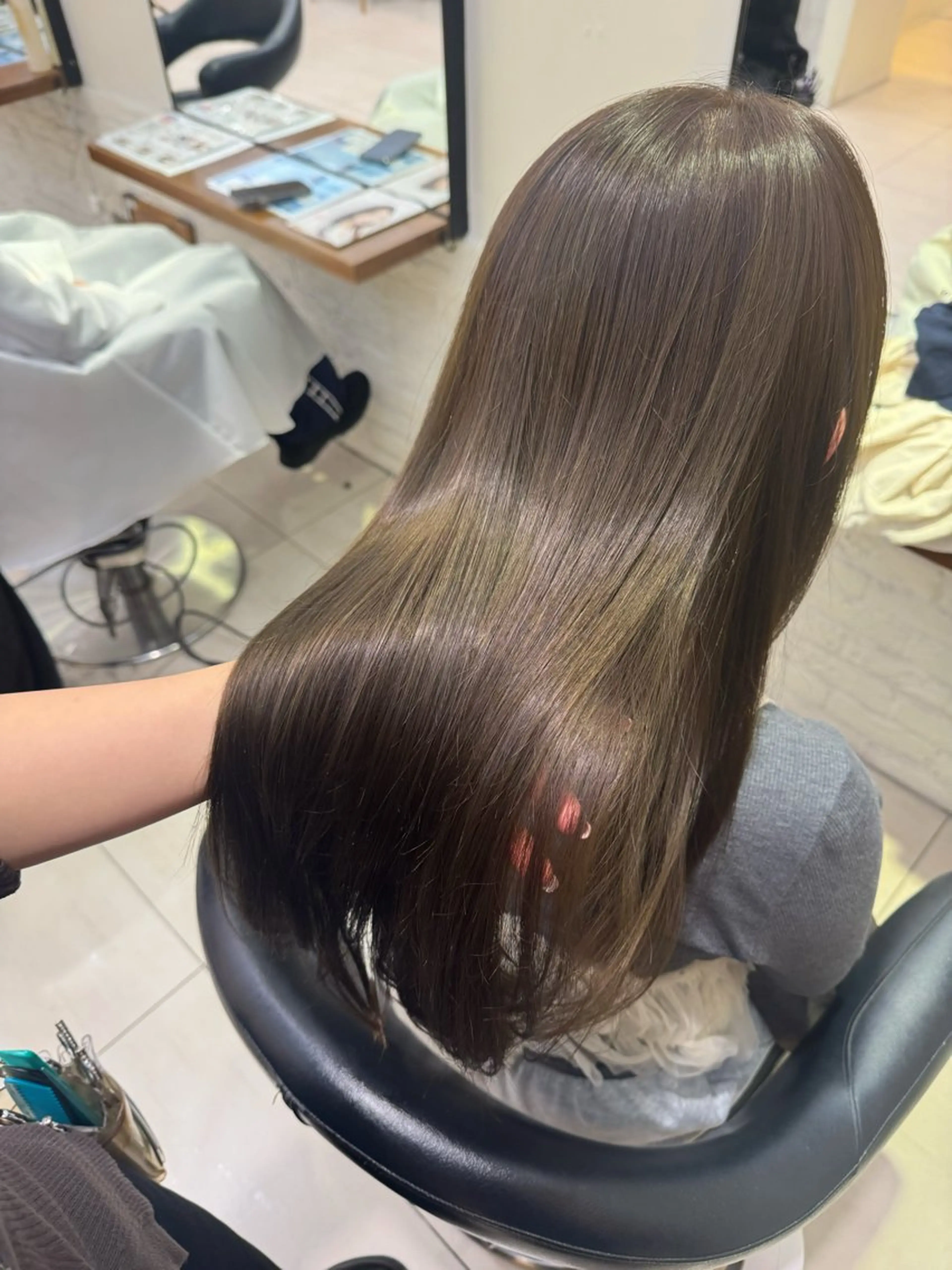 ロング カラー ⭐︎ミディアム 深井朱莉⭐︎のヘアスタイル