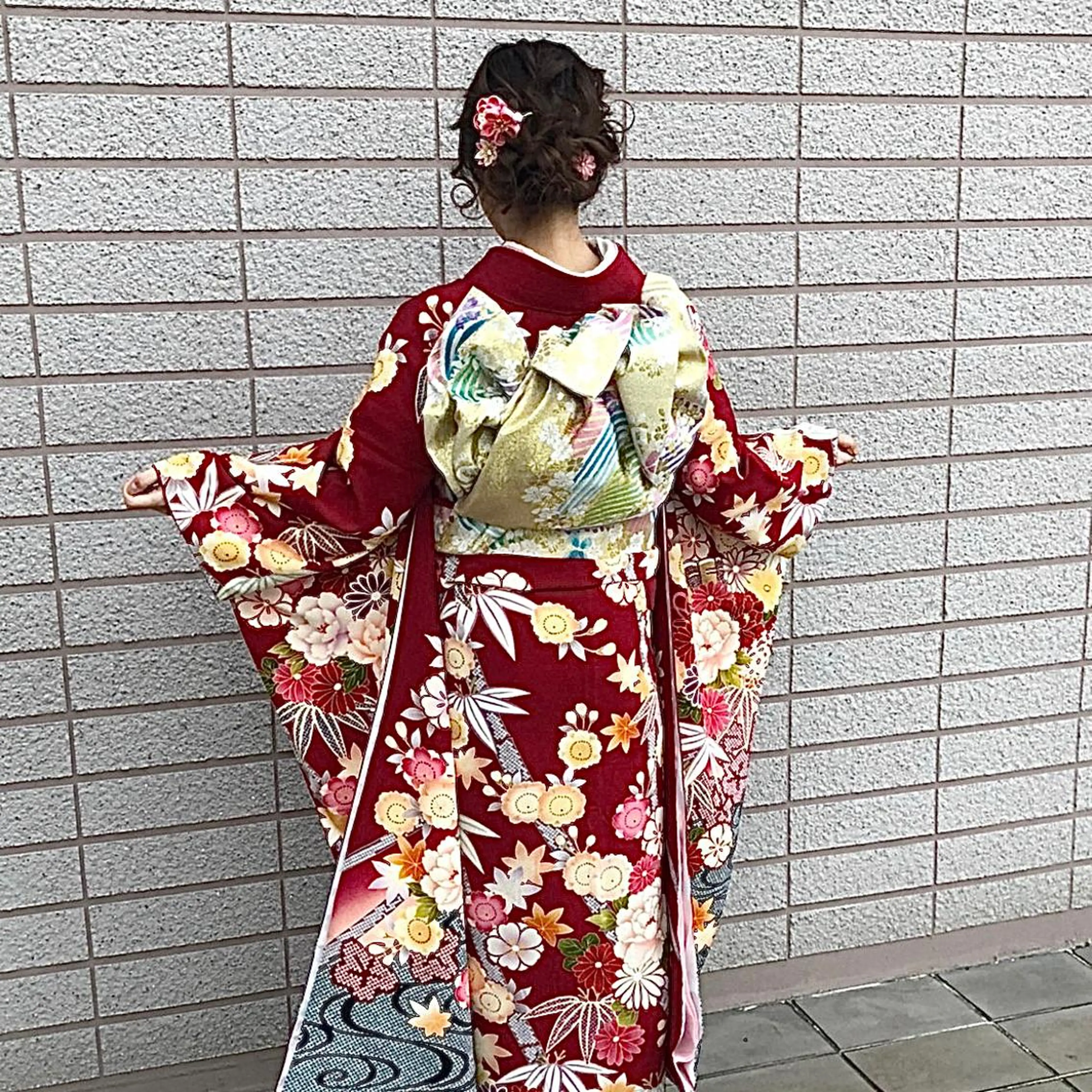 セミロング ヘアアレンジ 成人式 飯塚 沙衣のヘアスタイル