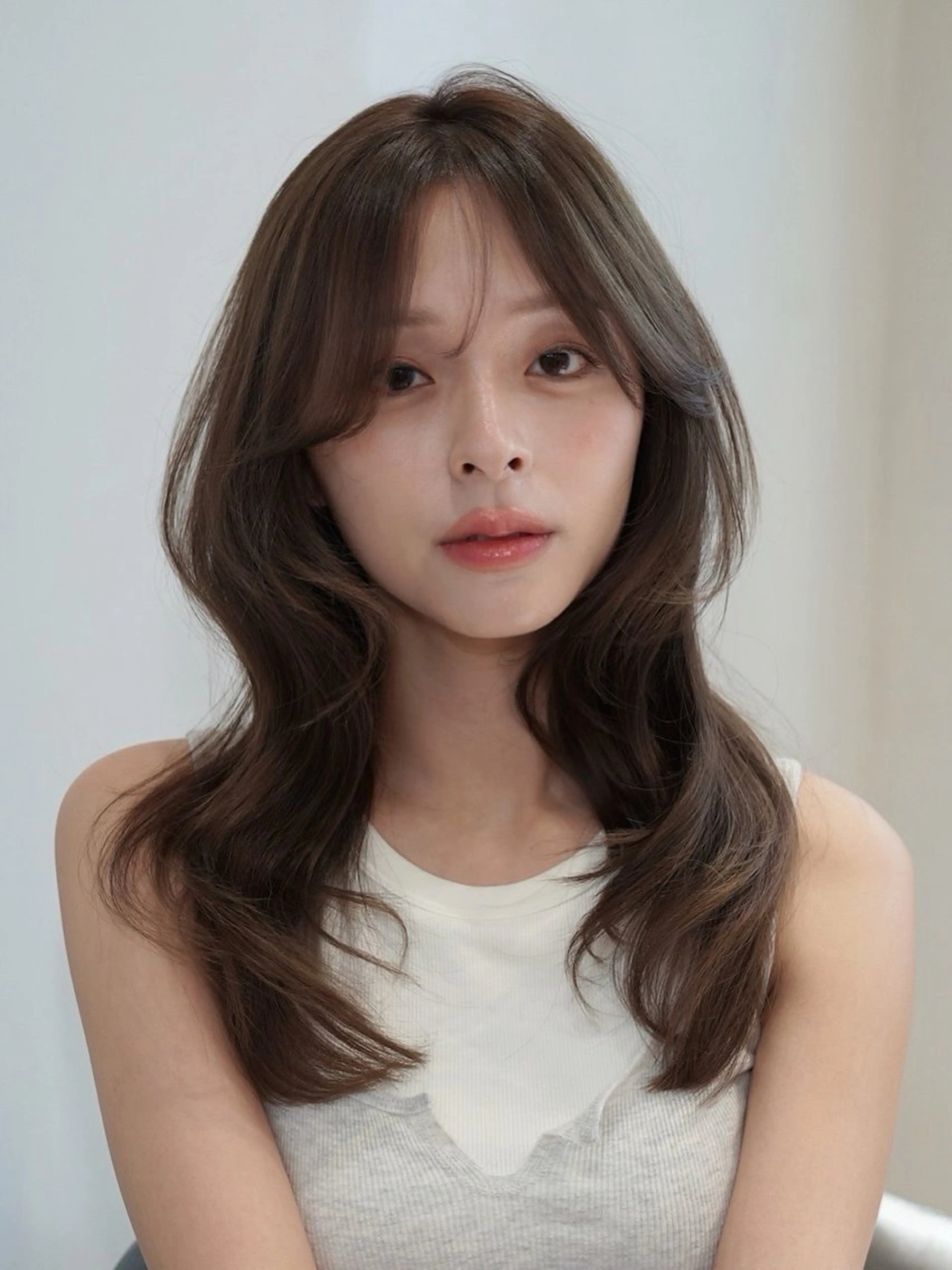 ミディアム 顔まわりレイヤー 顔周りカット 韓国風ヘア レイヤーカット 似合わせカット カット ヘアカラー トリートメント レイヤー/ブリーチ ♥️【木坂 桃歌】のヘアスタイル