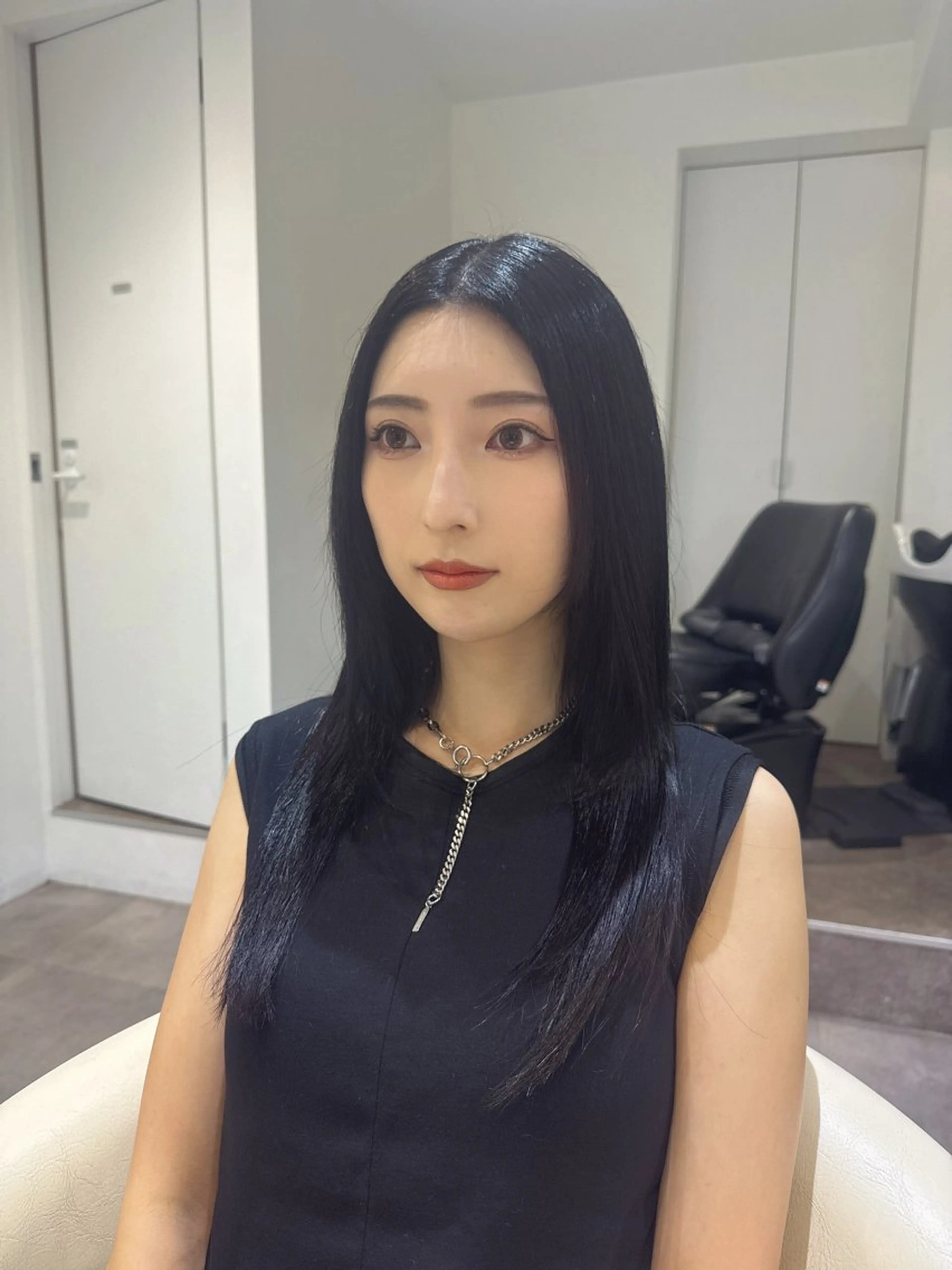 ミディアム カラー ブリーチ 透明感カラー ブリーチなしカラー 学生 髪質改善 カット ヘアカラー トリートメント 原宿/美髪カラー 🫧TAISEIのヘアスタイル