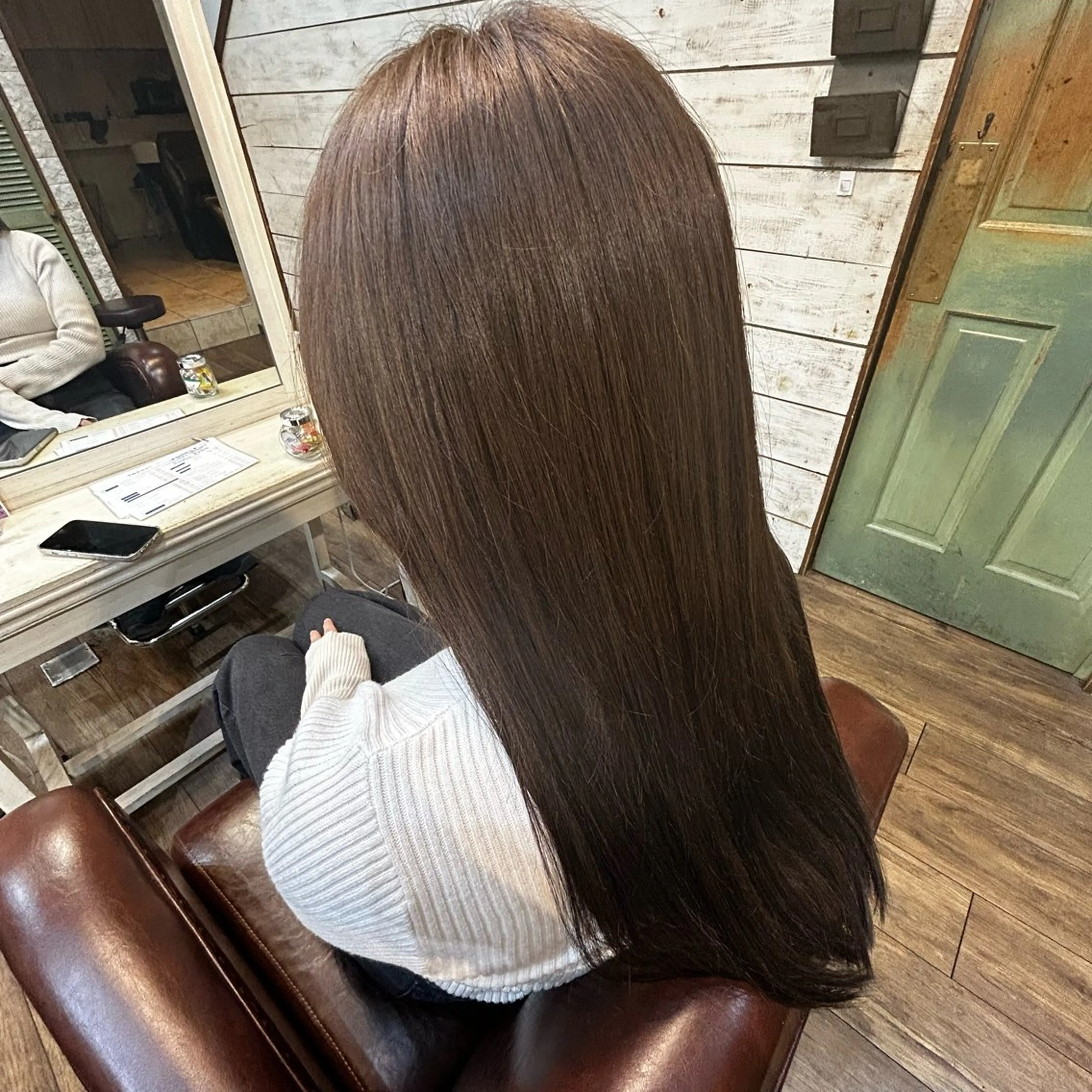 カラー 小森田　果怜 縮毛矯正、カラーのヘアスタイル