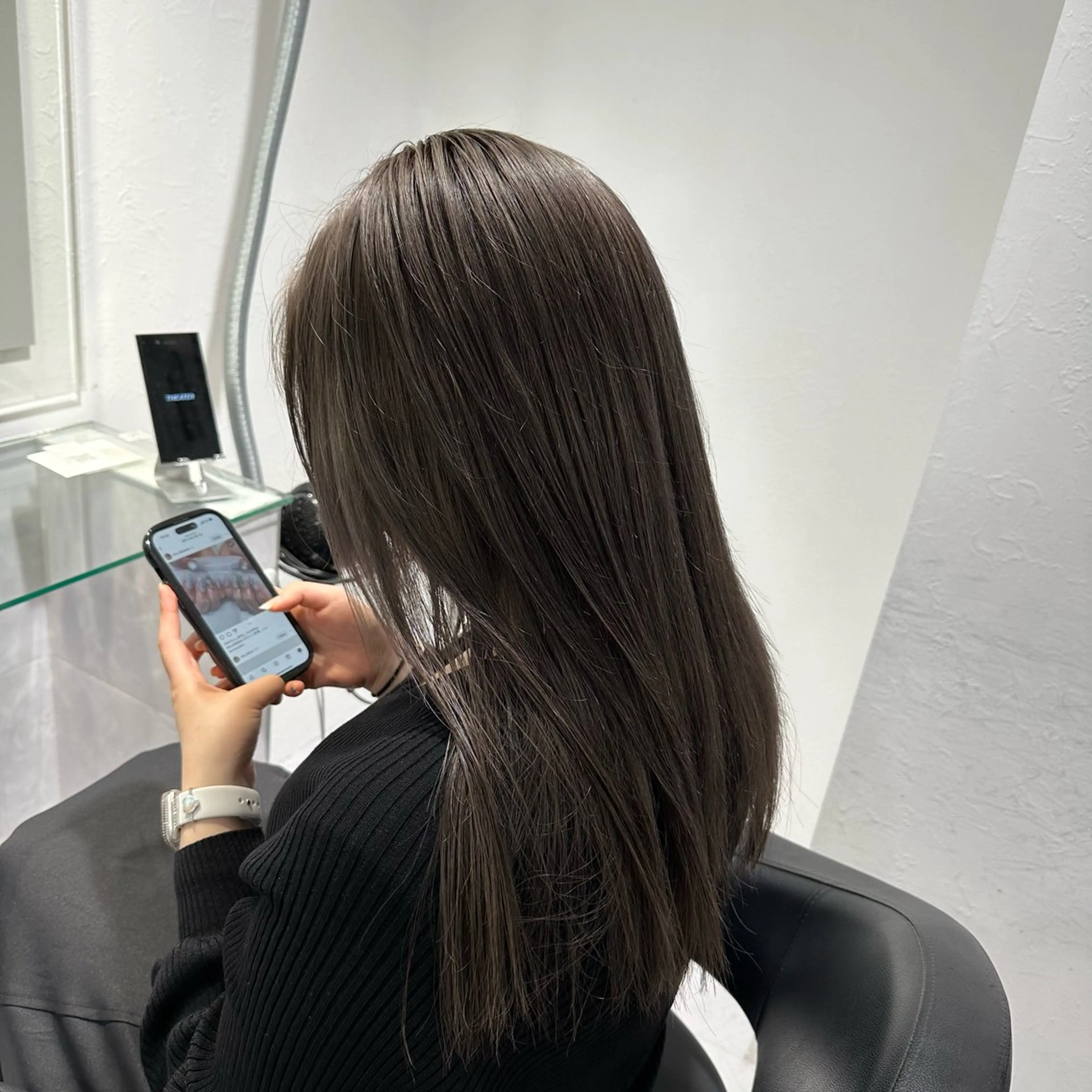 セミロング カラー ヘアアレンジ カット ヘアカラー トリートメント ヘッドスパ ヘアセット 透明感ラベンダー💗 SHOのヘアスタイル