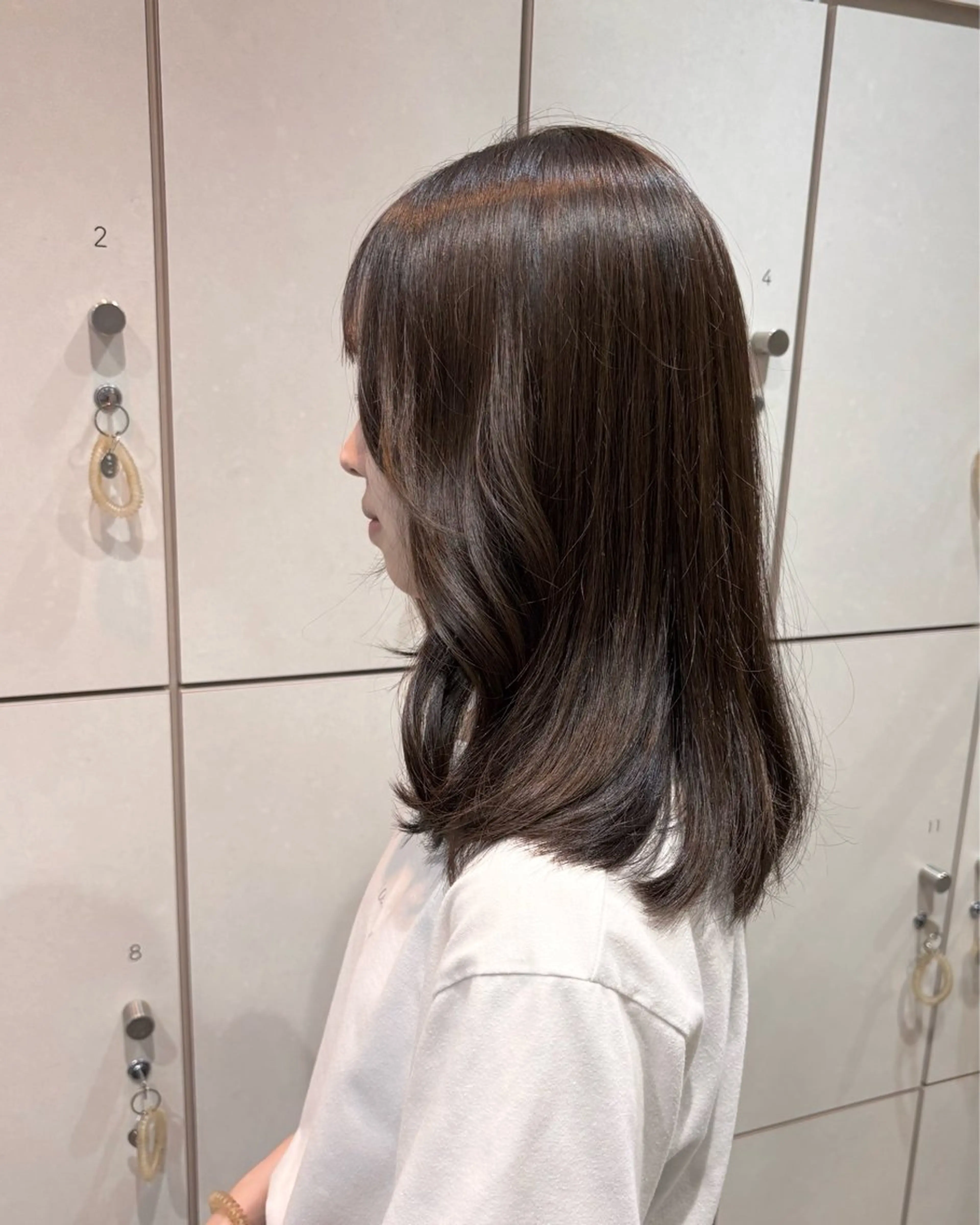 セミロング カラー ベージュカラー イルミナカラー オリーブベージュ オリーブカラー オレンジ カット ヘアカラー トリートメント ボブ/パーマ/金田 夏葵のヘアスタイル