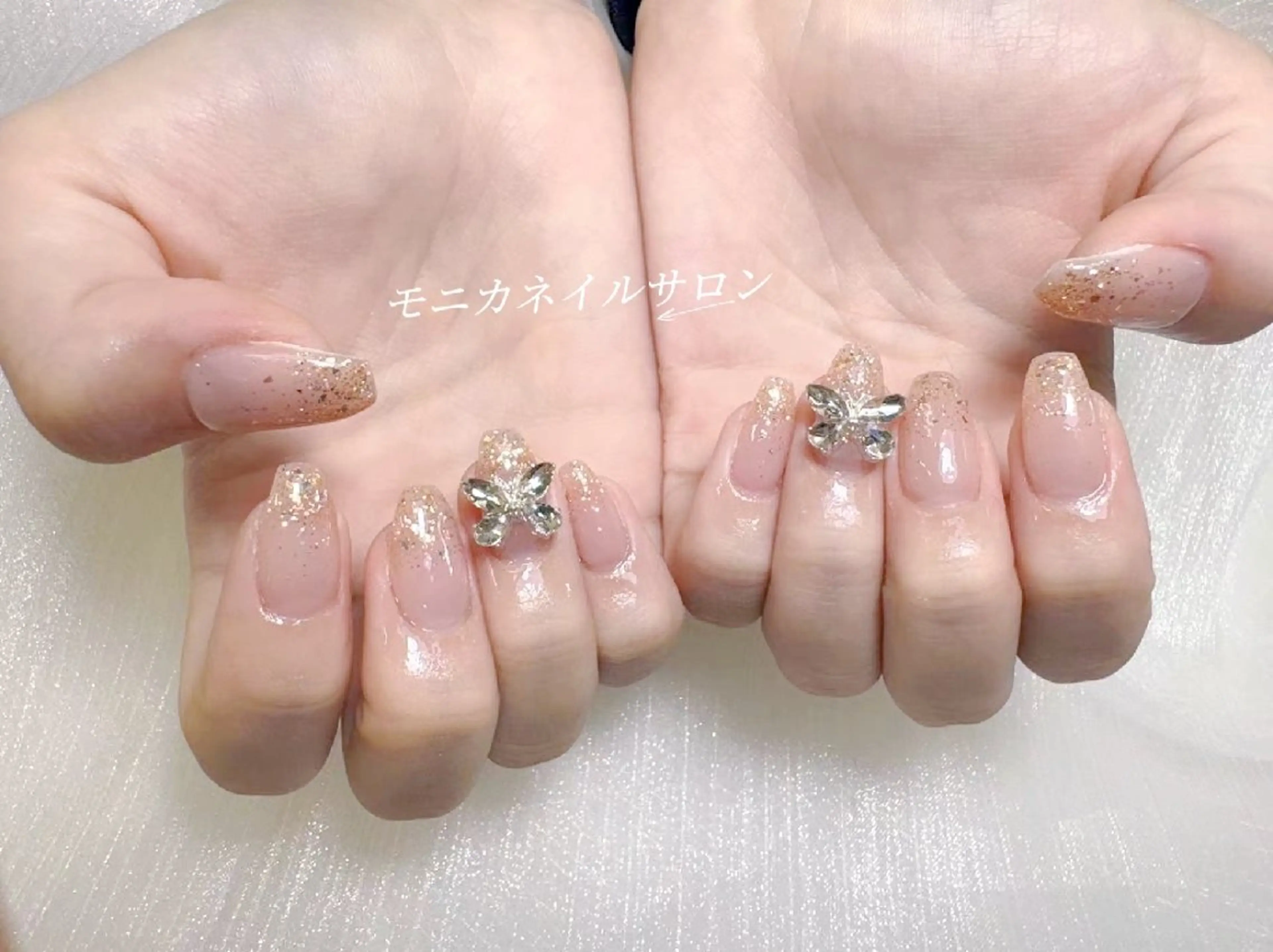 ネイル 鈴木 彩星のネイルデザイン